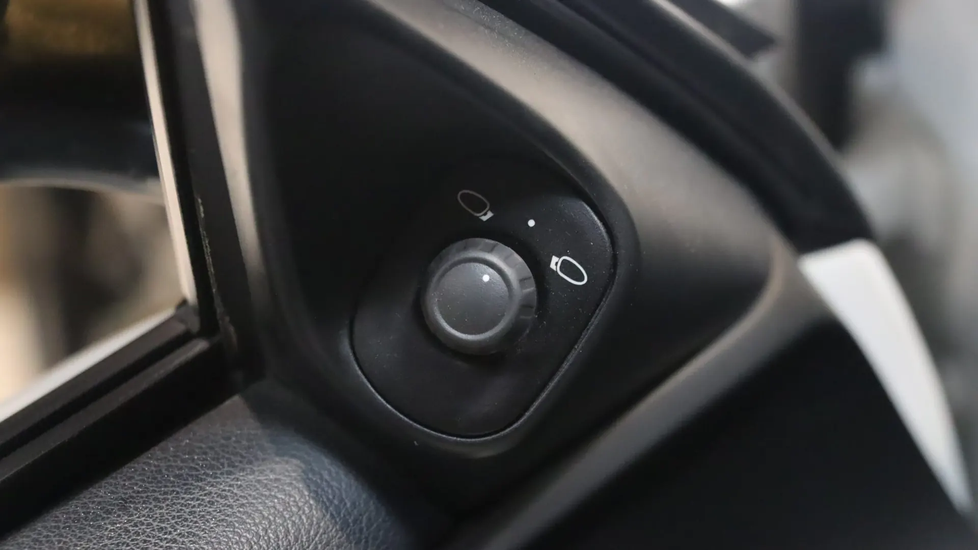 Porsche 911 — photo 12