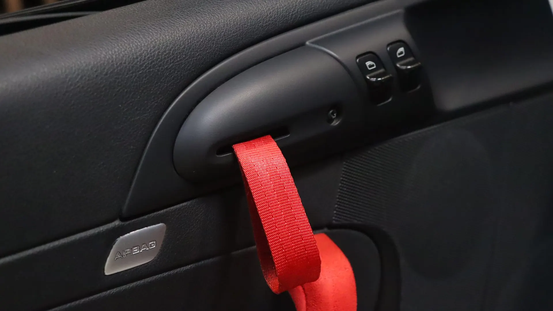 Porsche 911 — photo 11