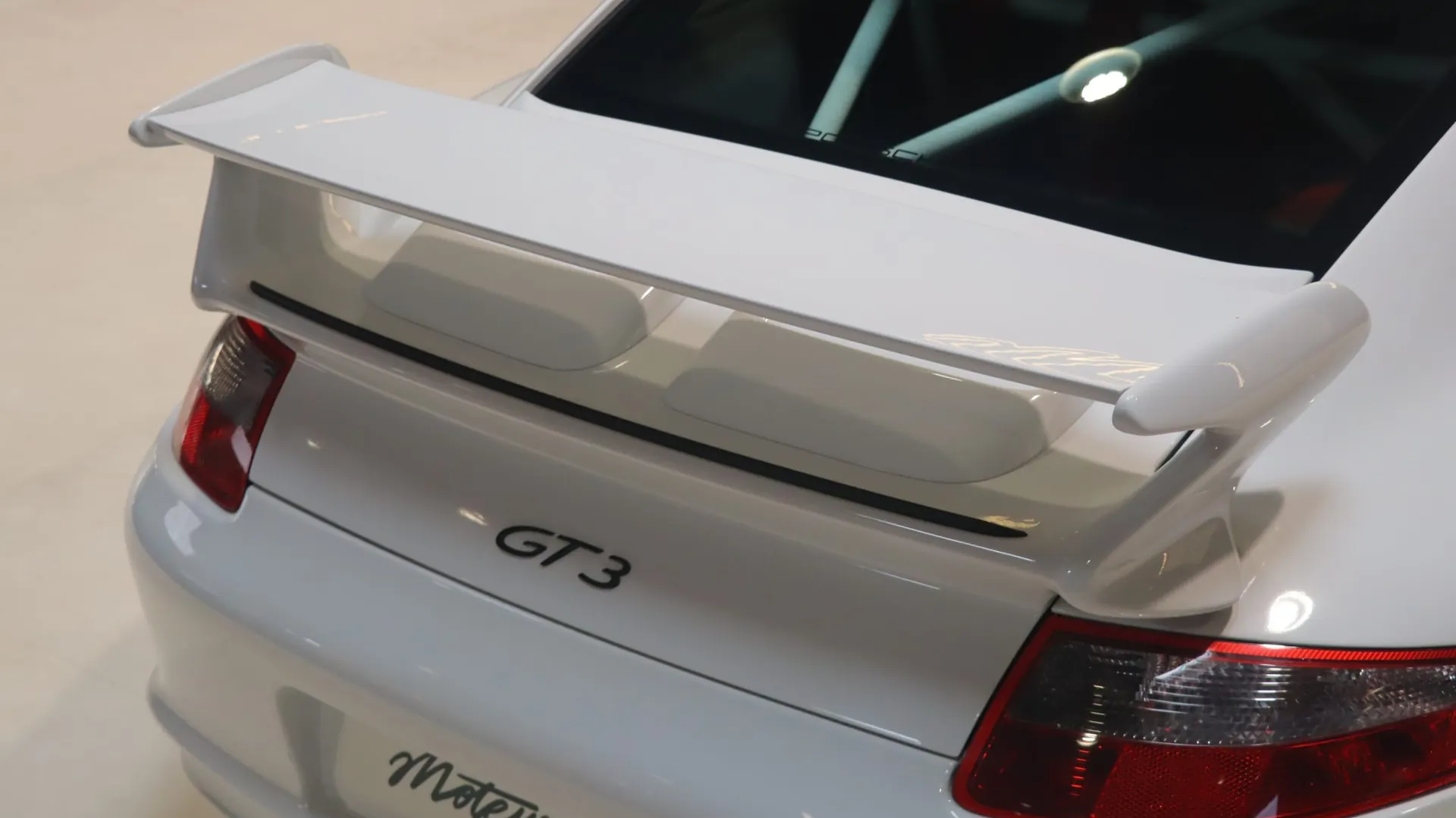 Porsche 911 — photo 41