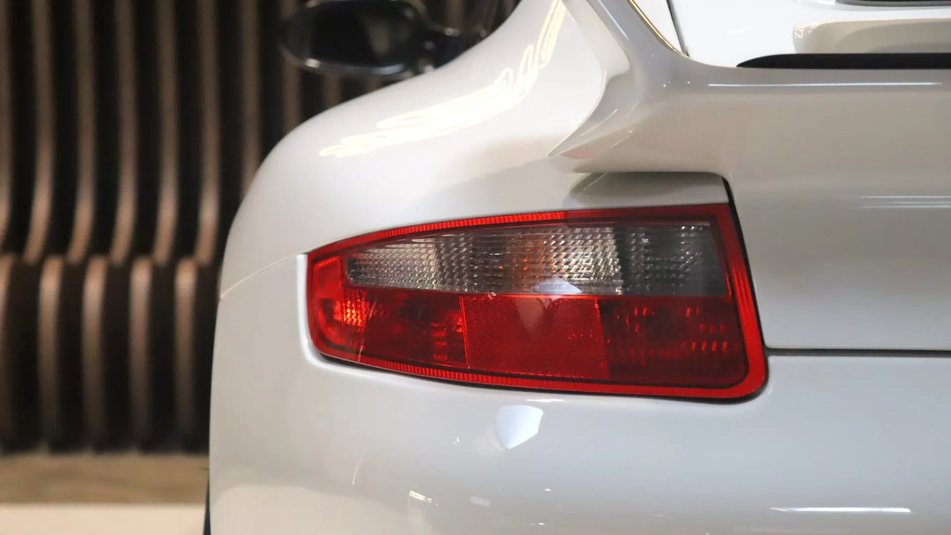 Porsche 911 — photo 43