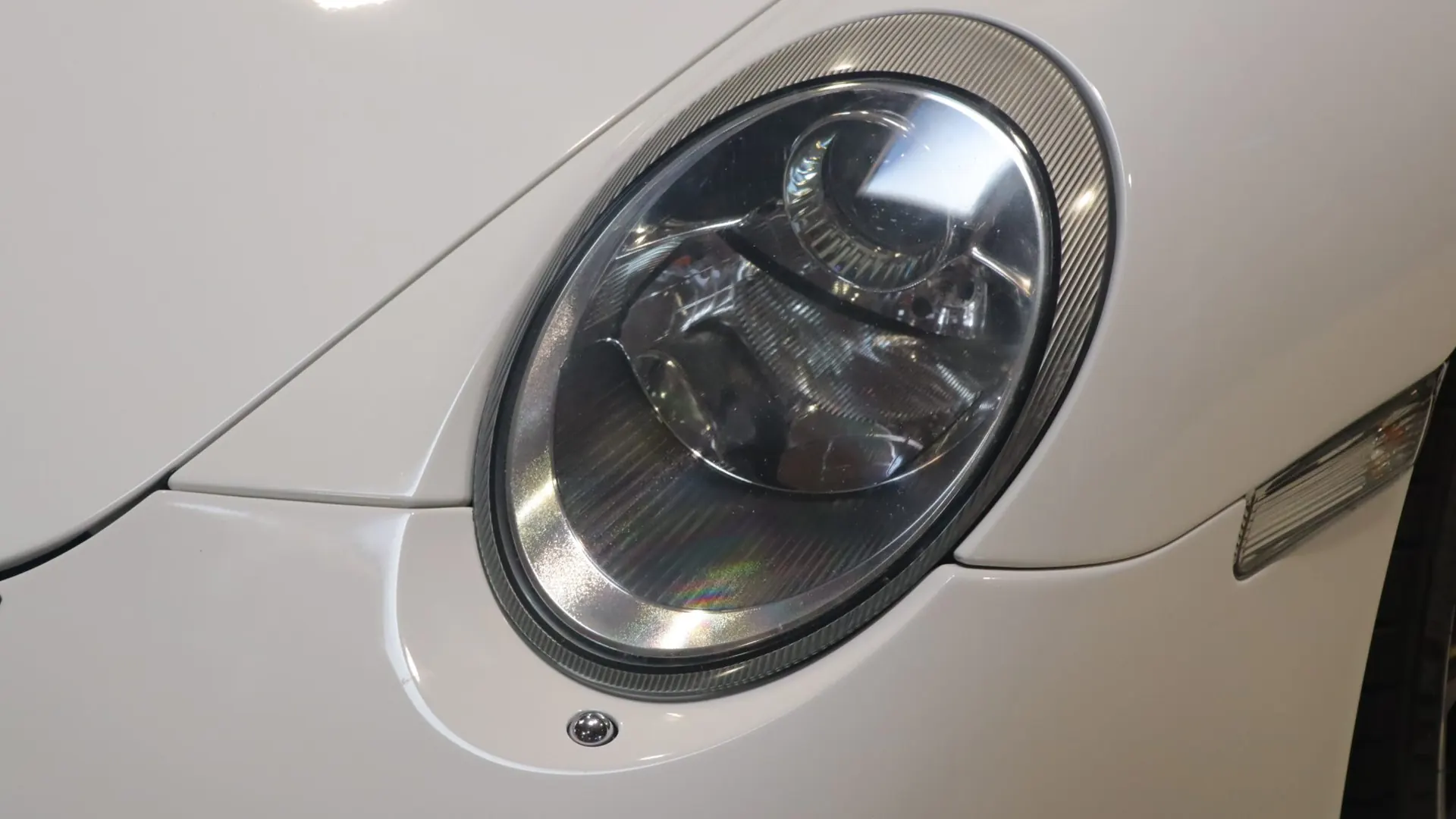 Porsche 911 — photo 34