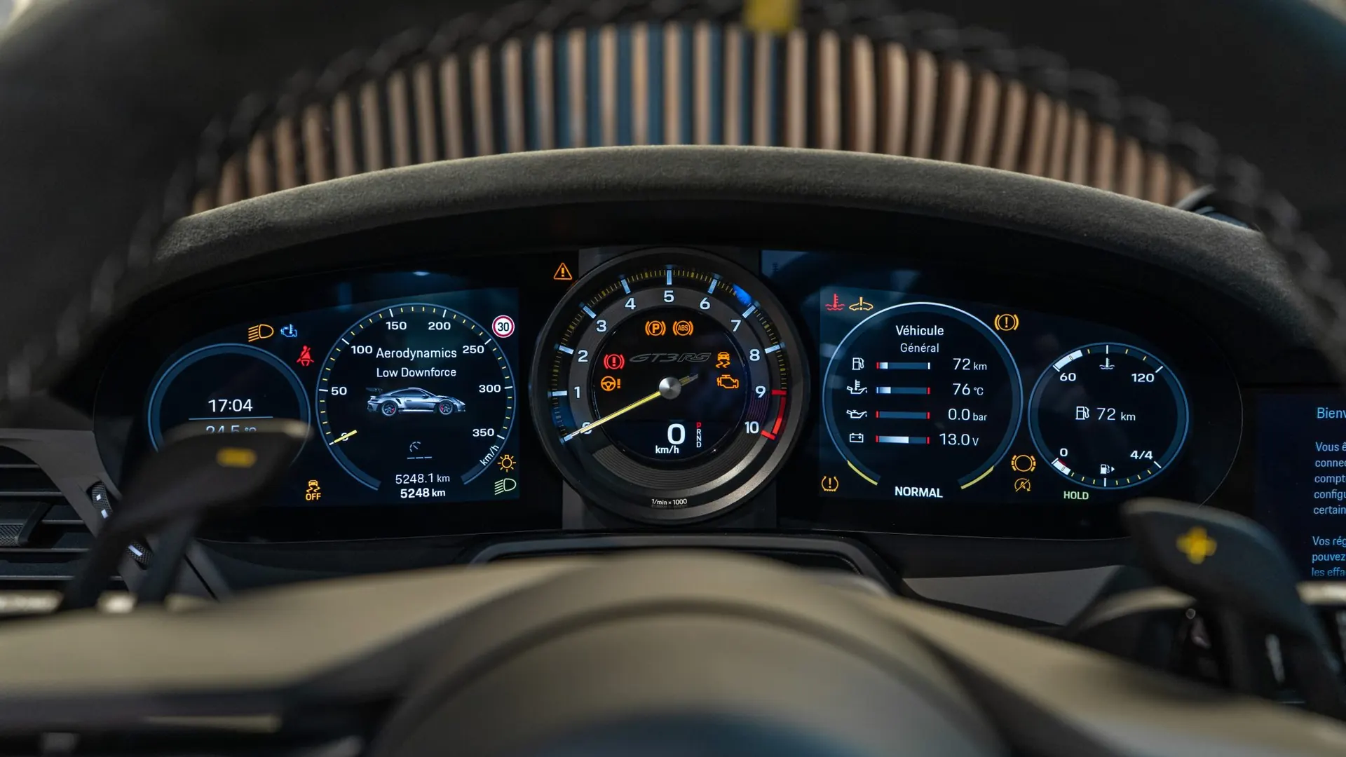 Porsche 911 — photo 23