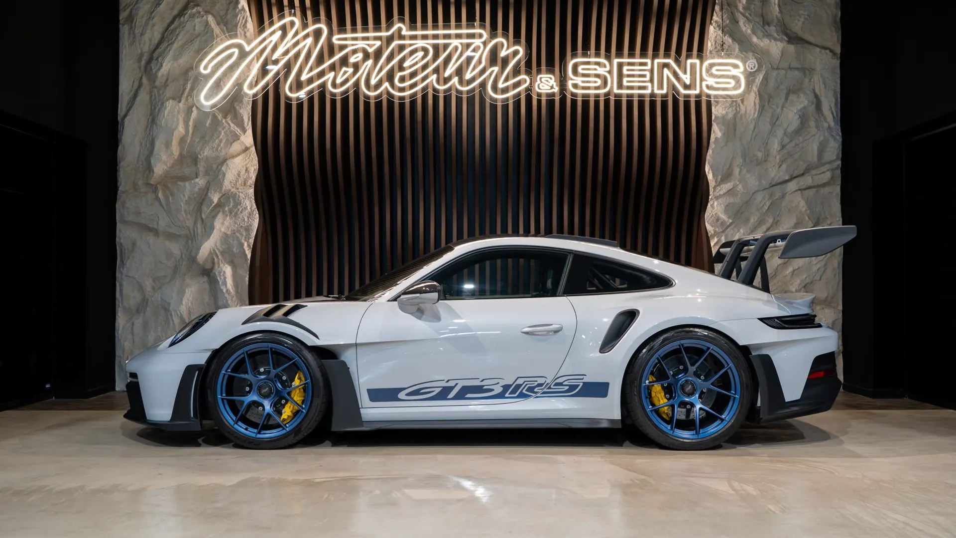 Porsche 911 — photo 5