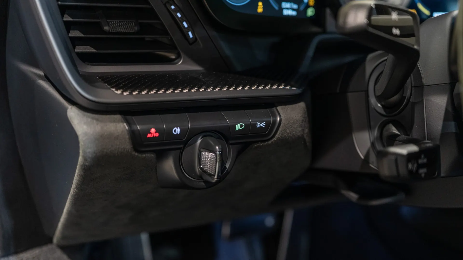 Porsche 911 — photo 18