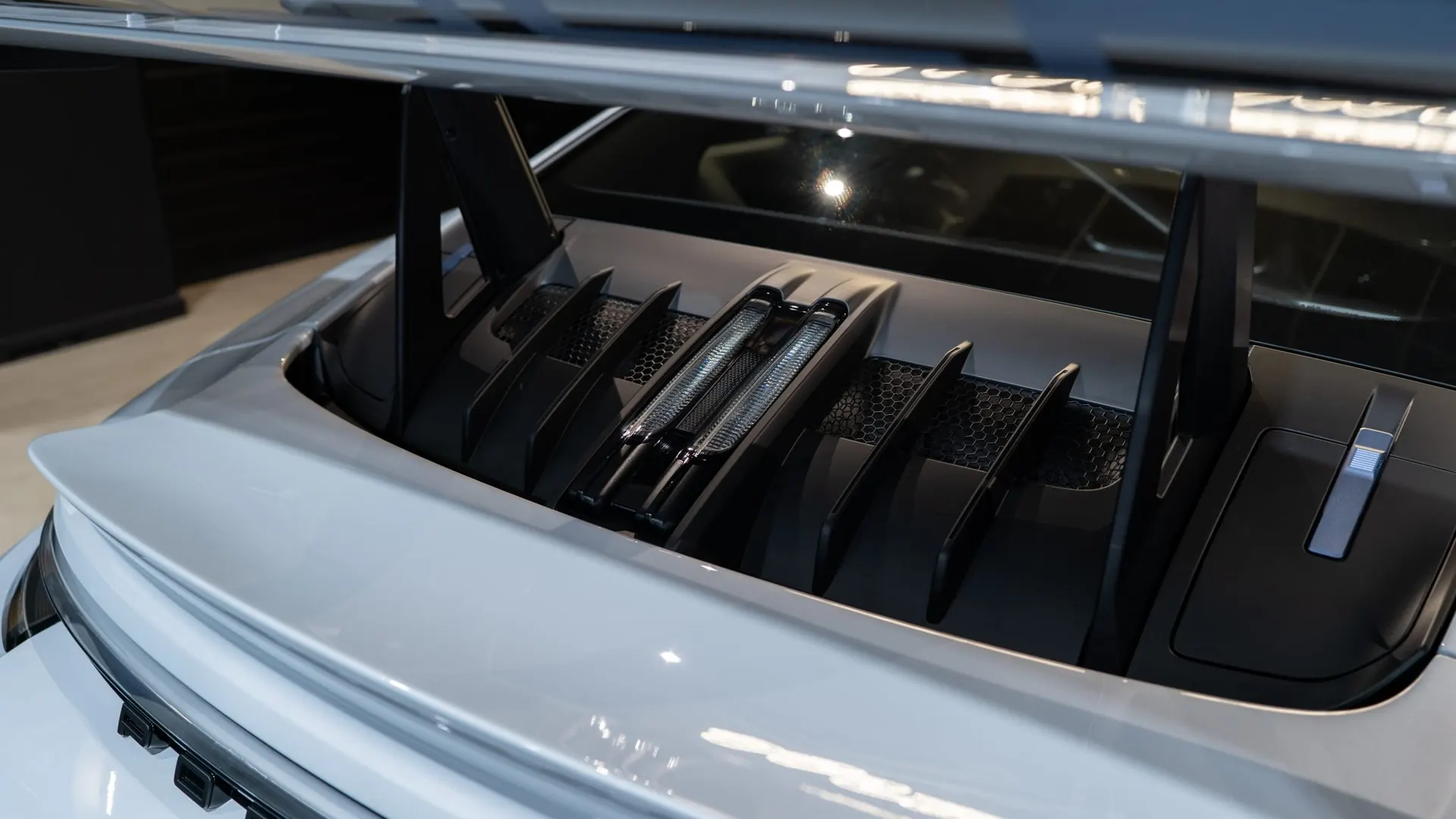 Porsche 911 — photo 43