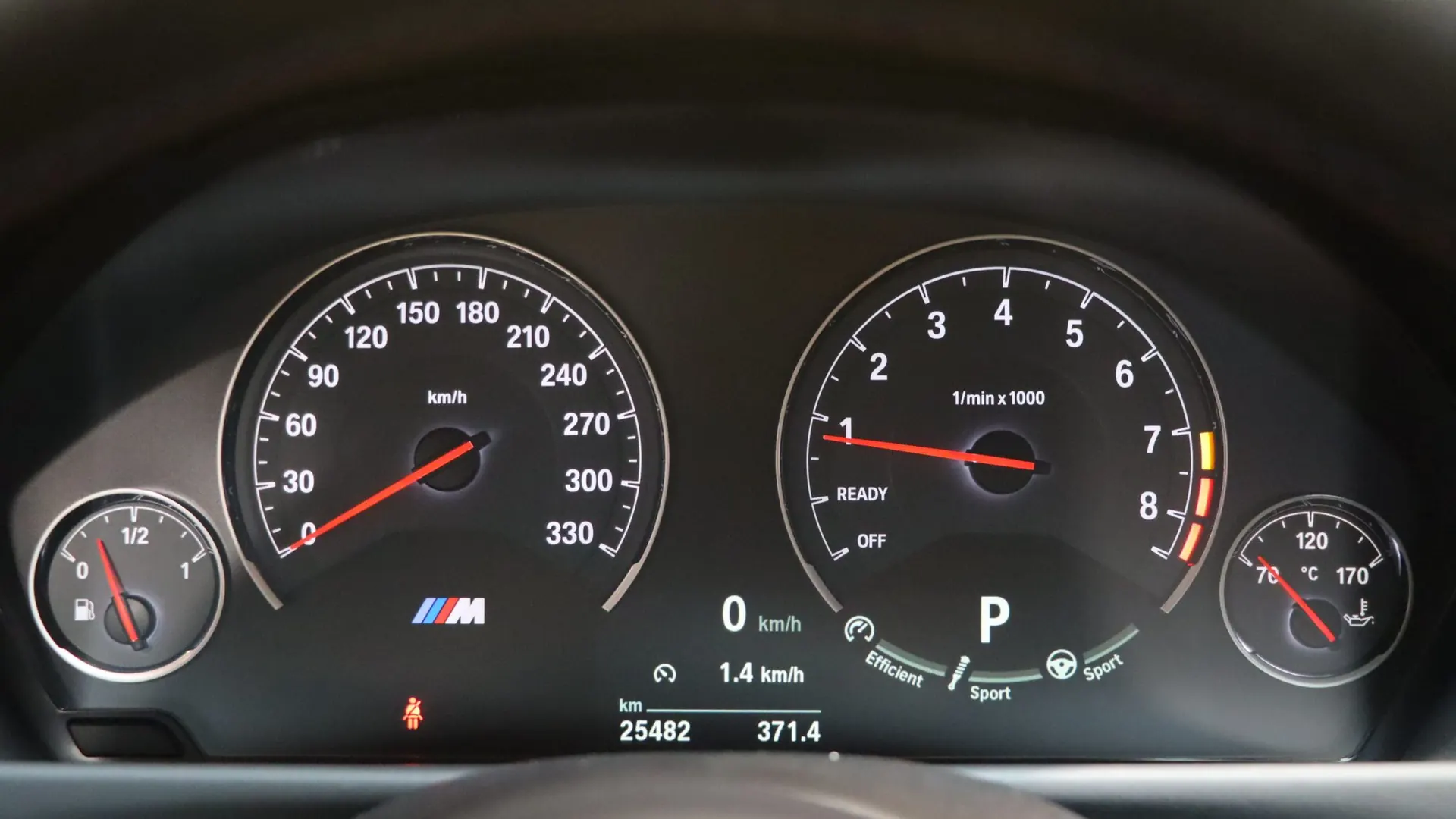 BMW M3 — photo 24