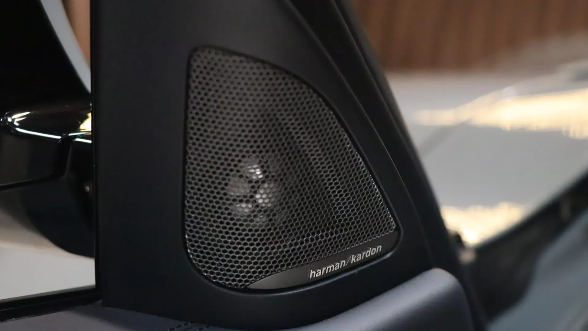 BMW M3 — photo 11