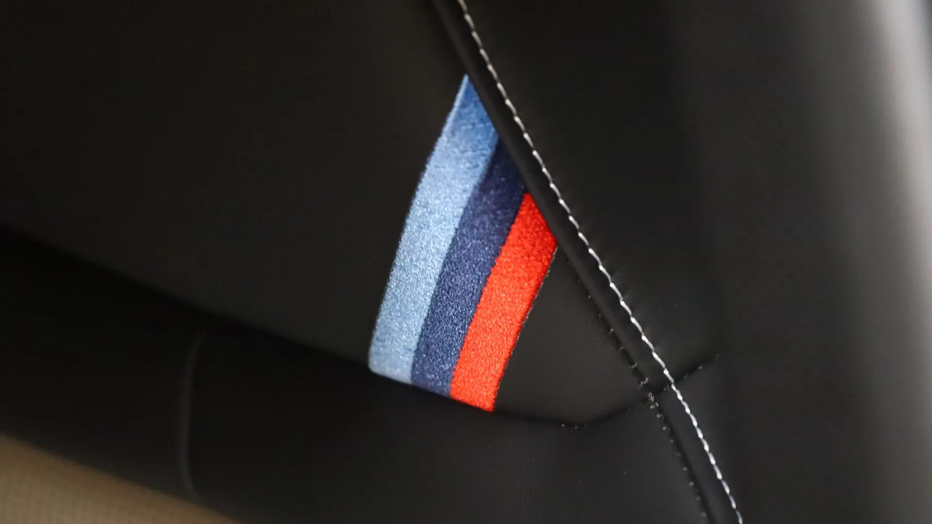 BMW M3 — photo 38