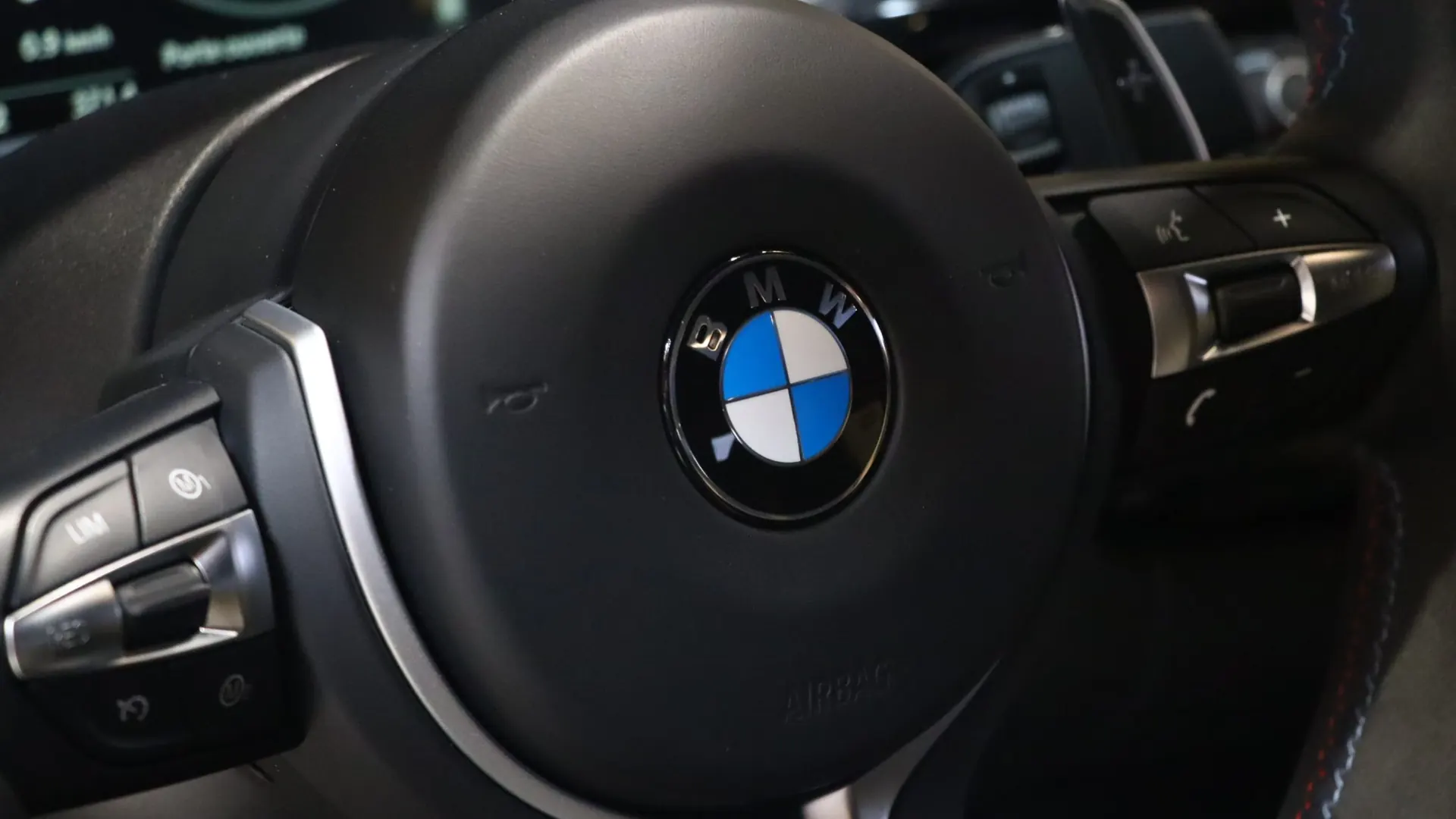 BMW M3 — photo 22