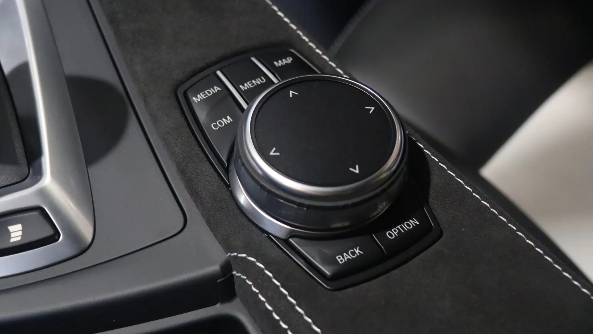 BMW M3 — photo 33