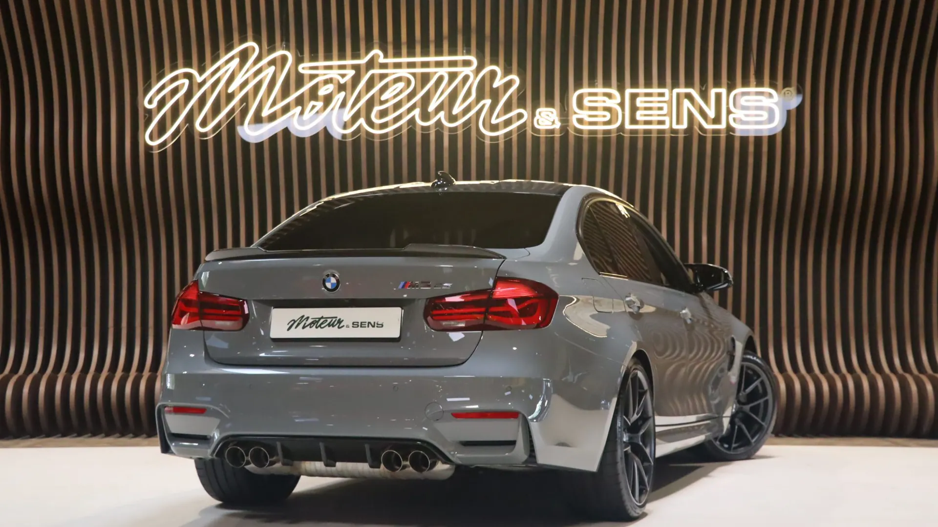 BMW M3 — photo 2