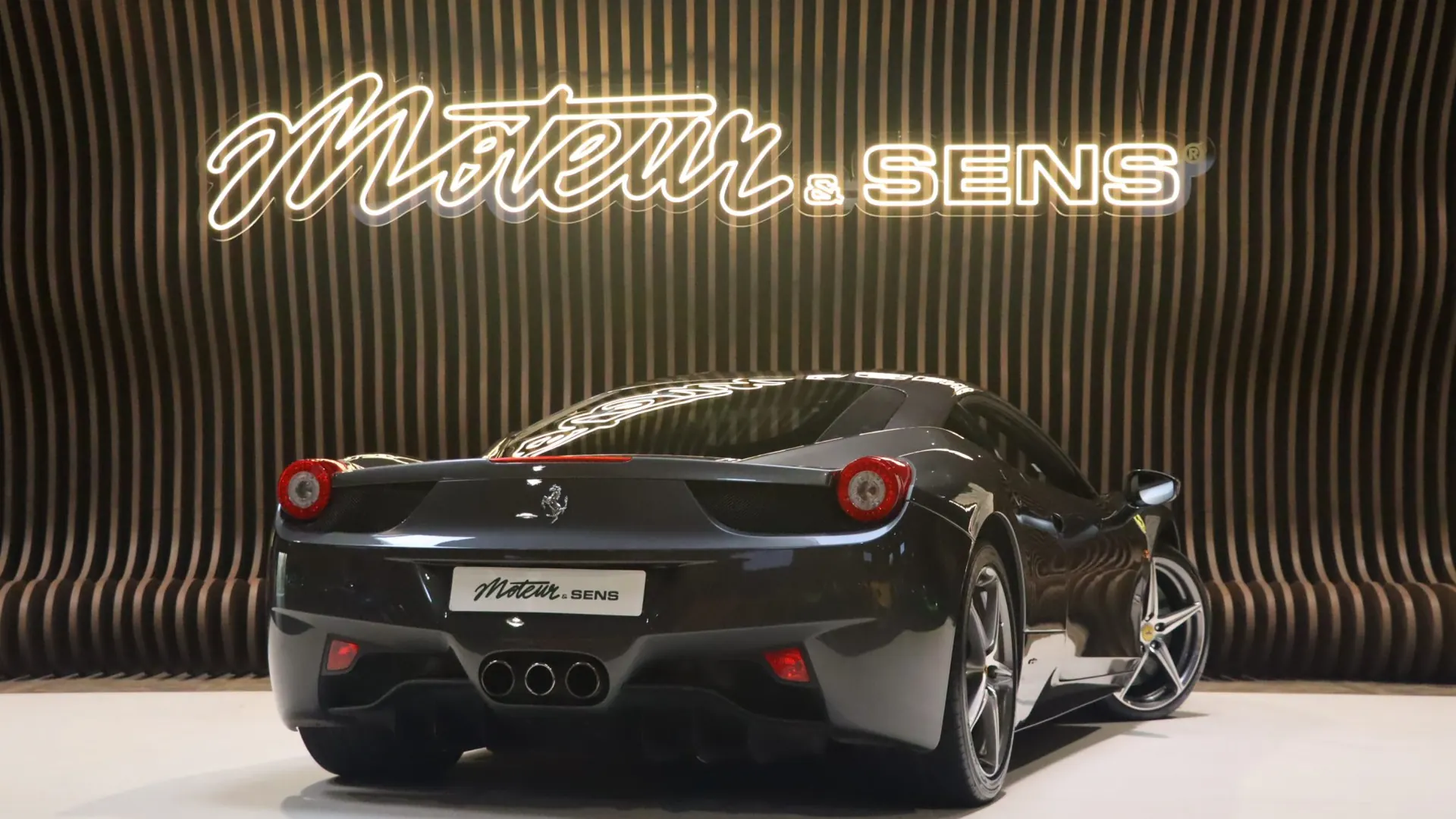Ferrari 458 — photo 2
