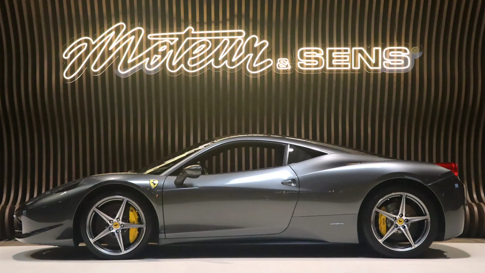 Ferrari 458 — photo 5