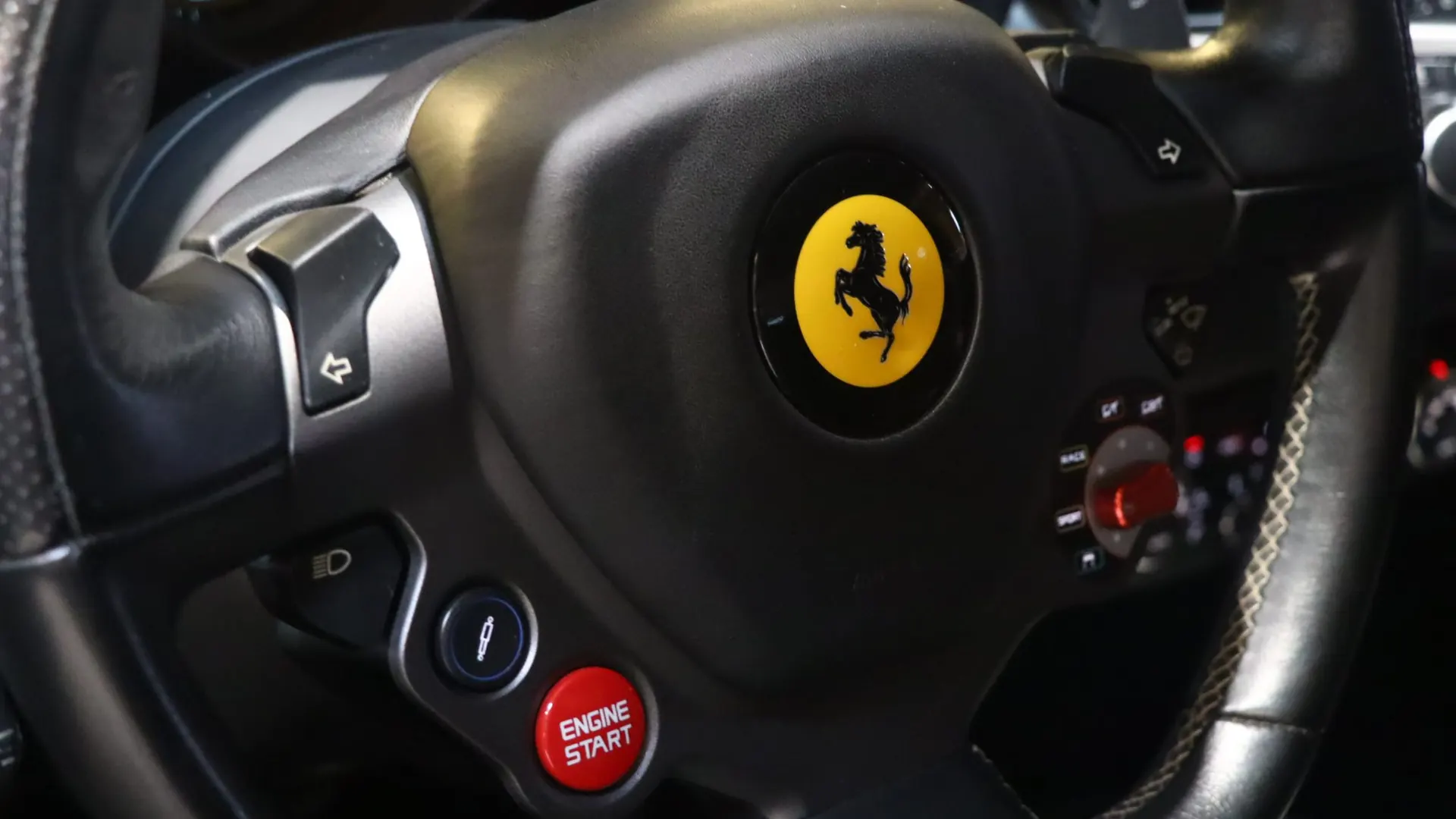 Ferrari 458 — photo 20