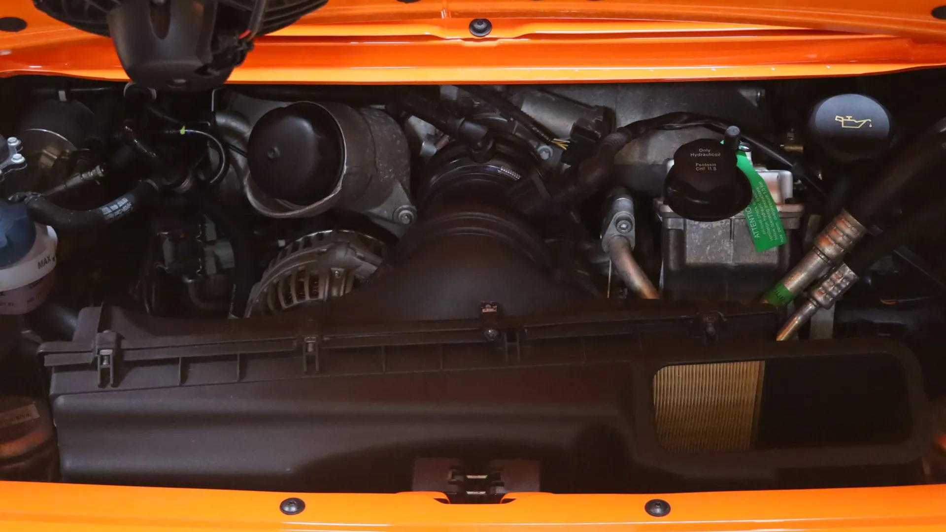 Porsche 911 — photo 46