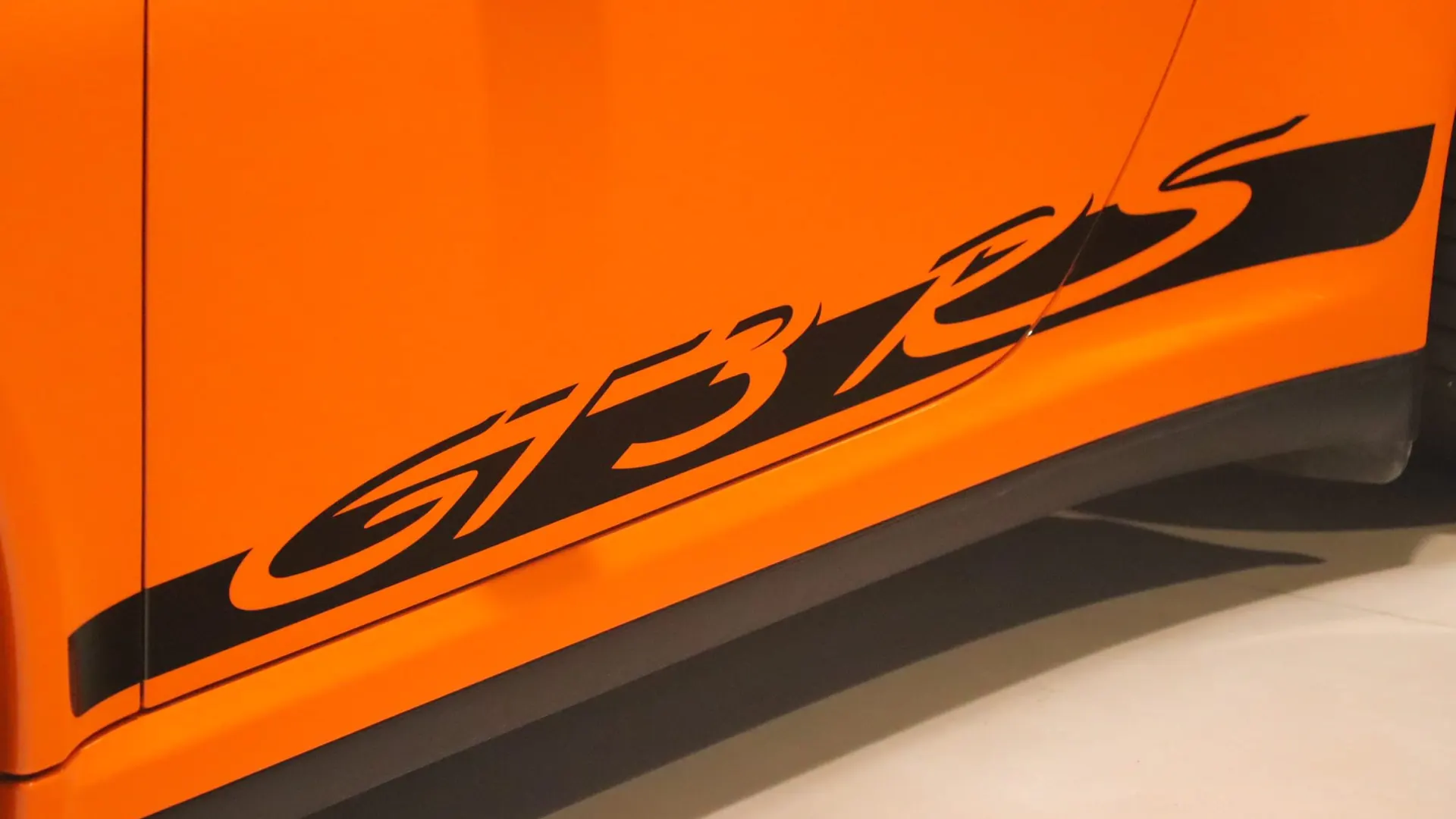 Porsche 911 — photo 43