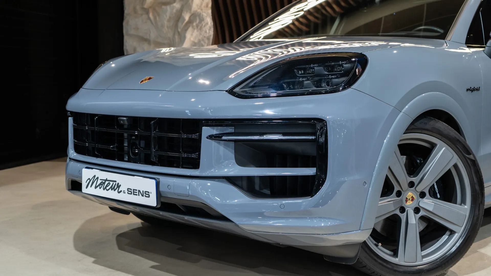 Porsche Cayenne — photo 35