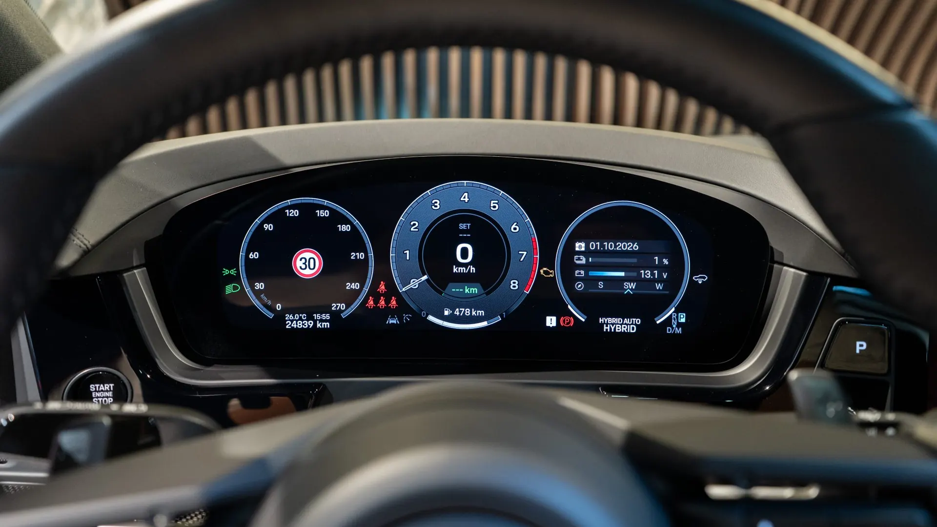 Porsche Cayenne — photo 22