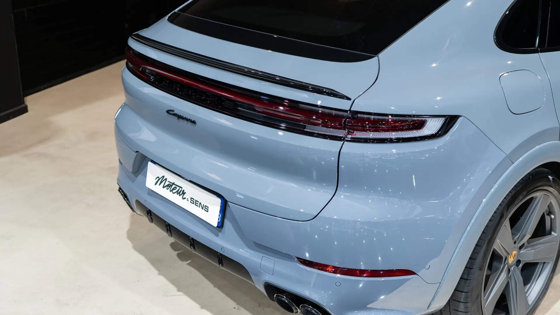Porsche Cayenne — photo 43