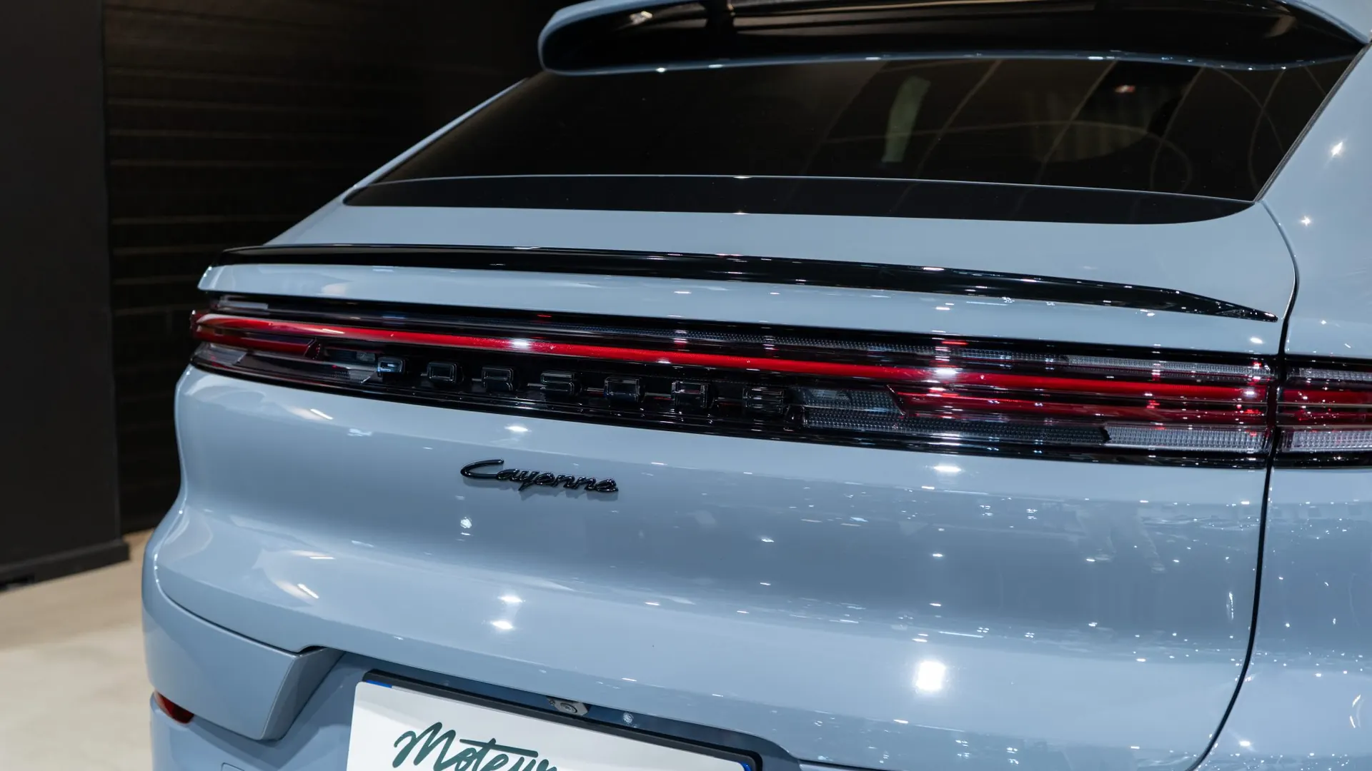 Porsche Cayenne — photo 40
