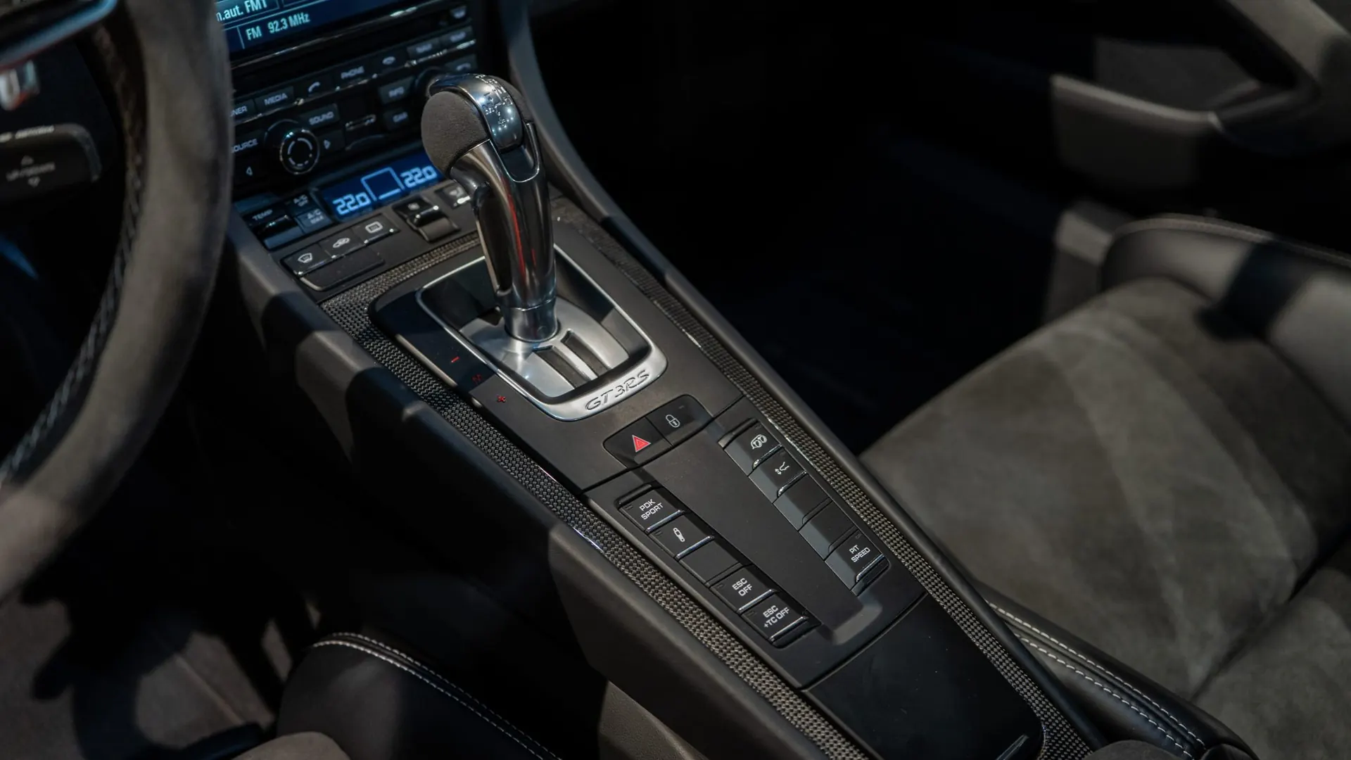 Porsche 911 — photo 22
