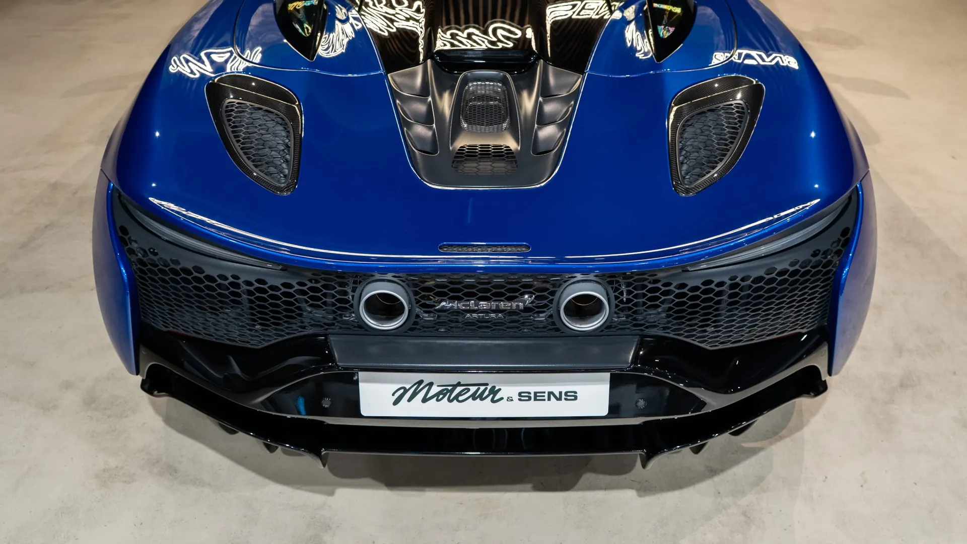 McLaren Artura — photo 35