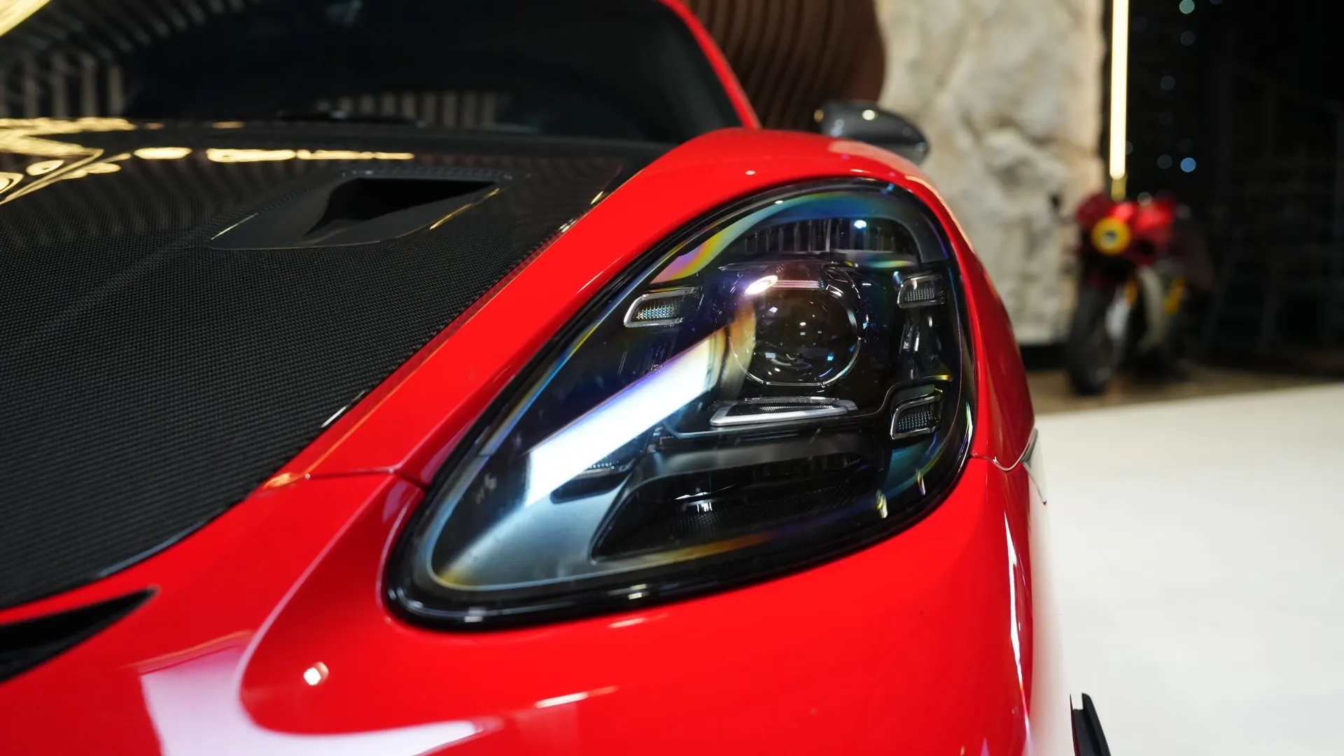 Porsche 718 — photo 15