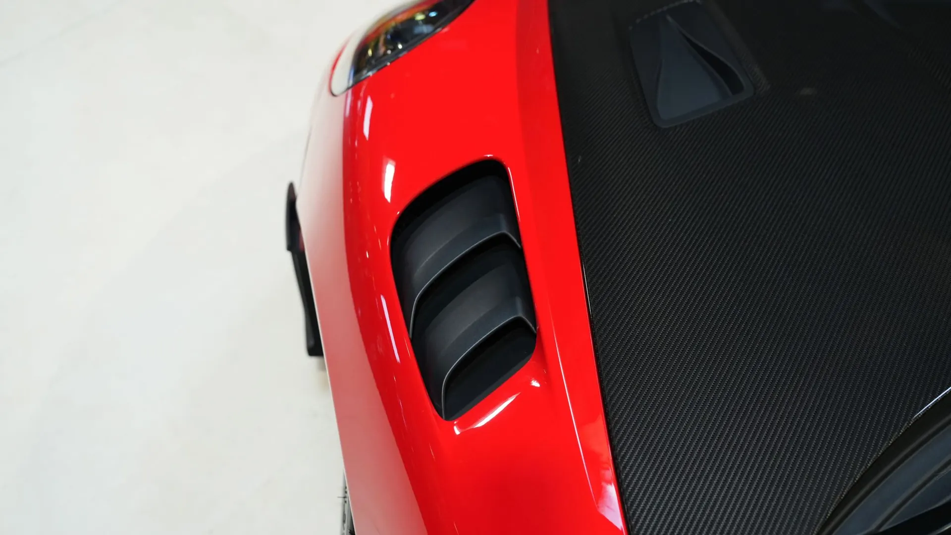 Porsche 718 — photo 16