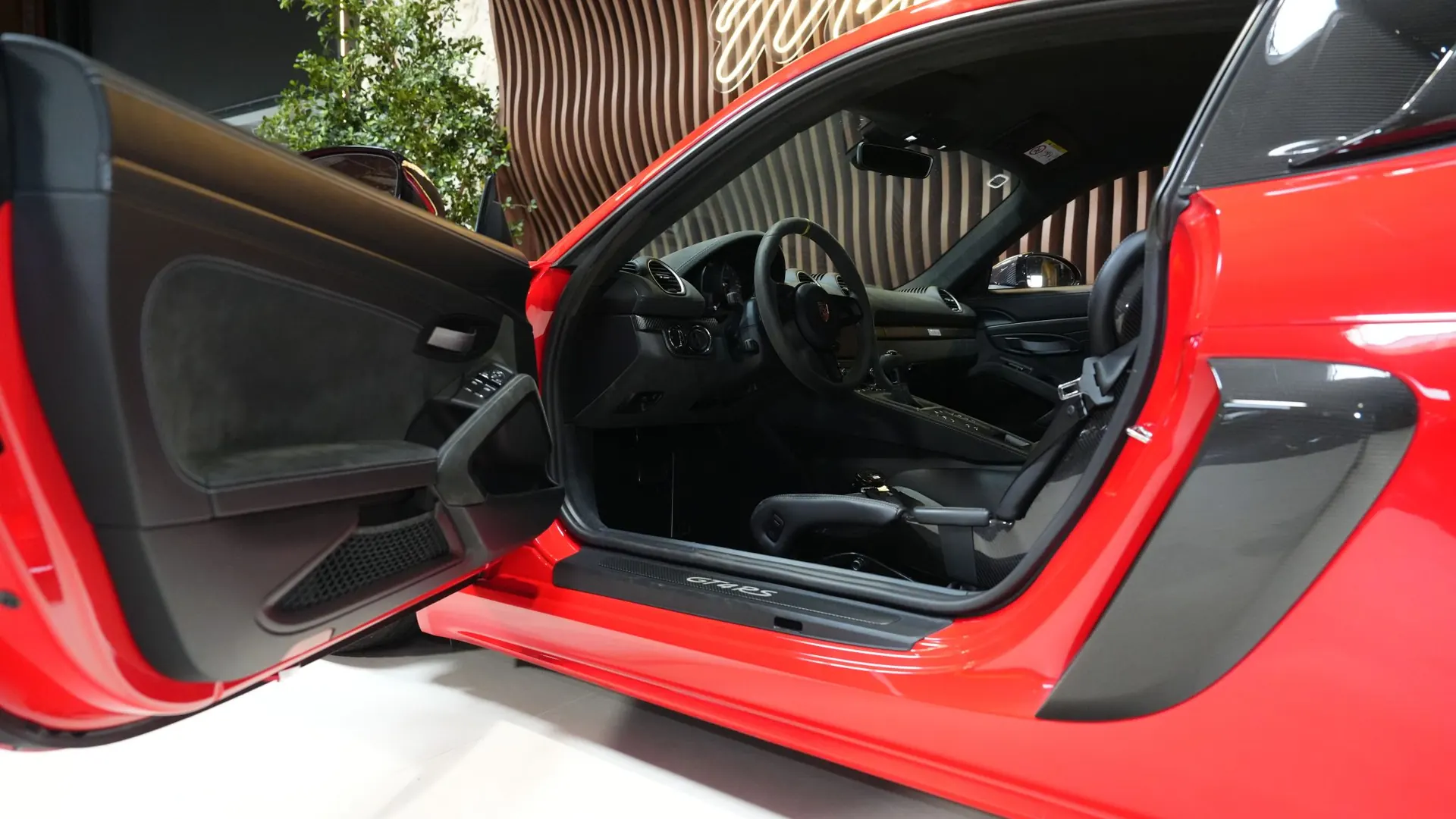 Porsche 718 — photo 6
