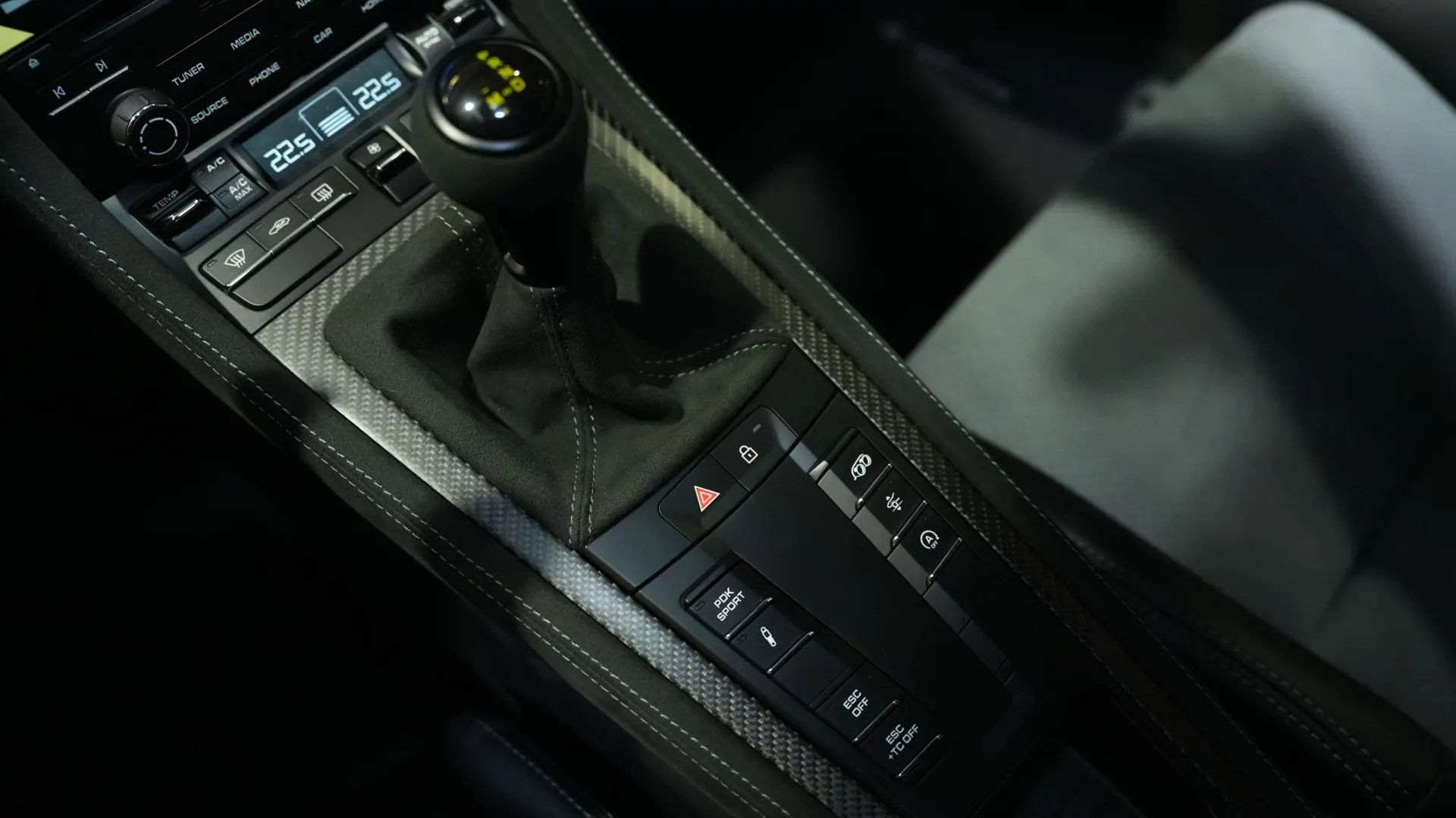 Porsche 718 — photo 38