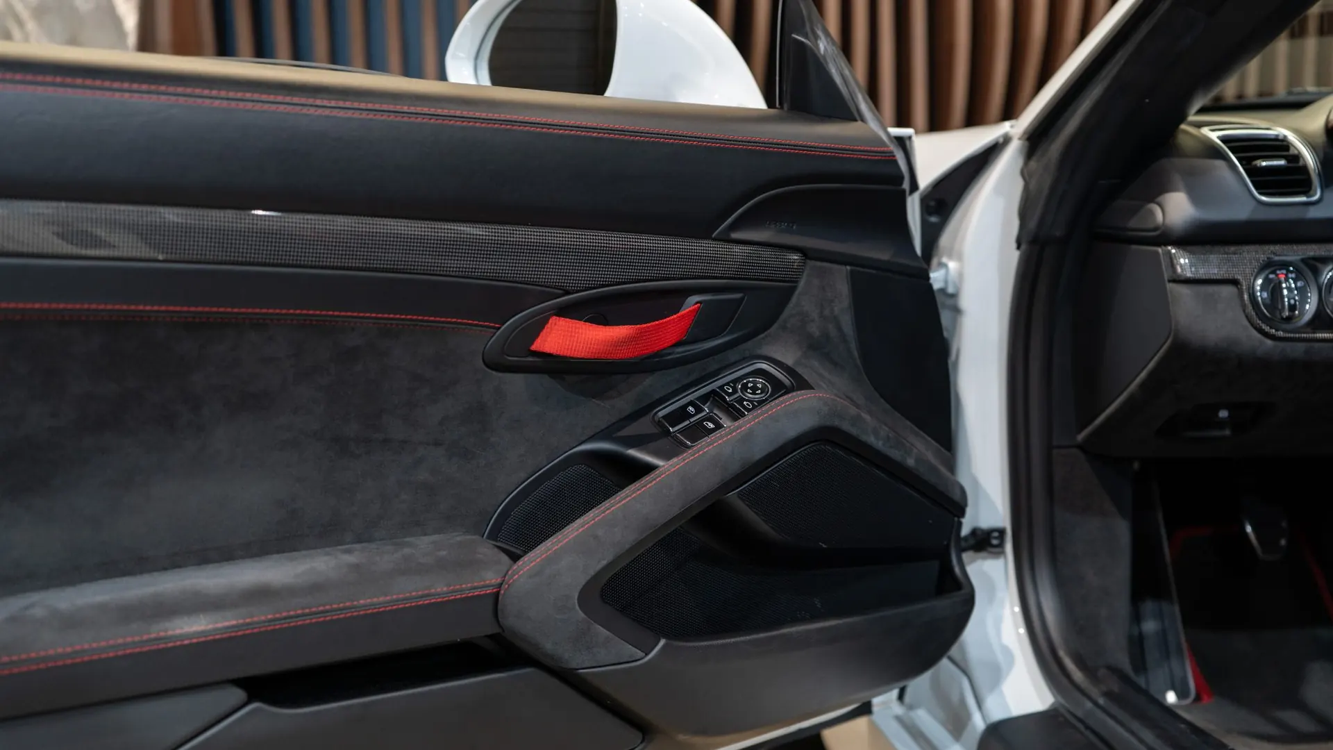 Porsche Boxster — photo 14