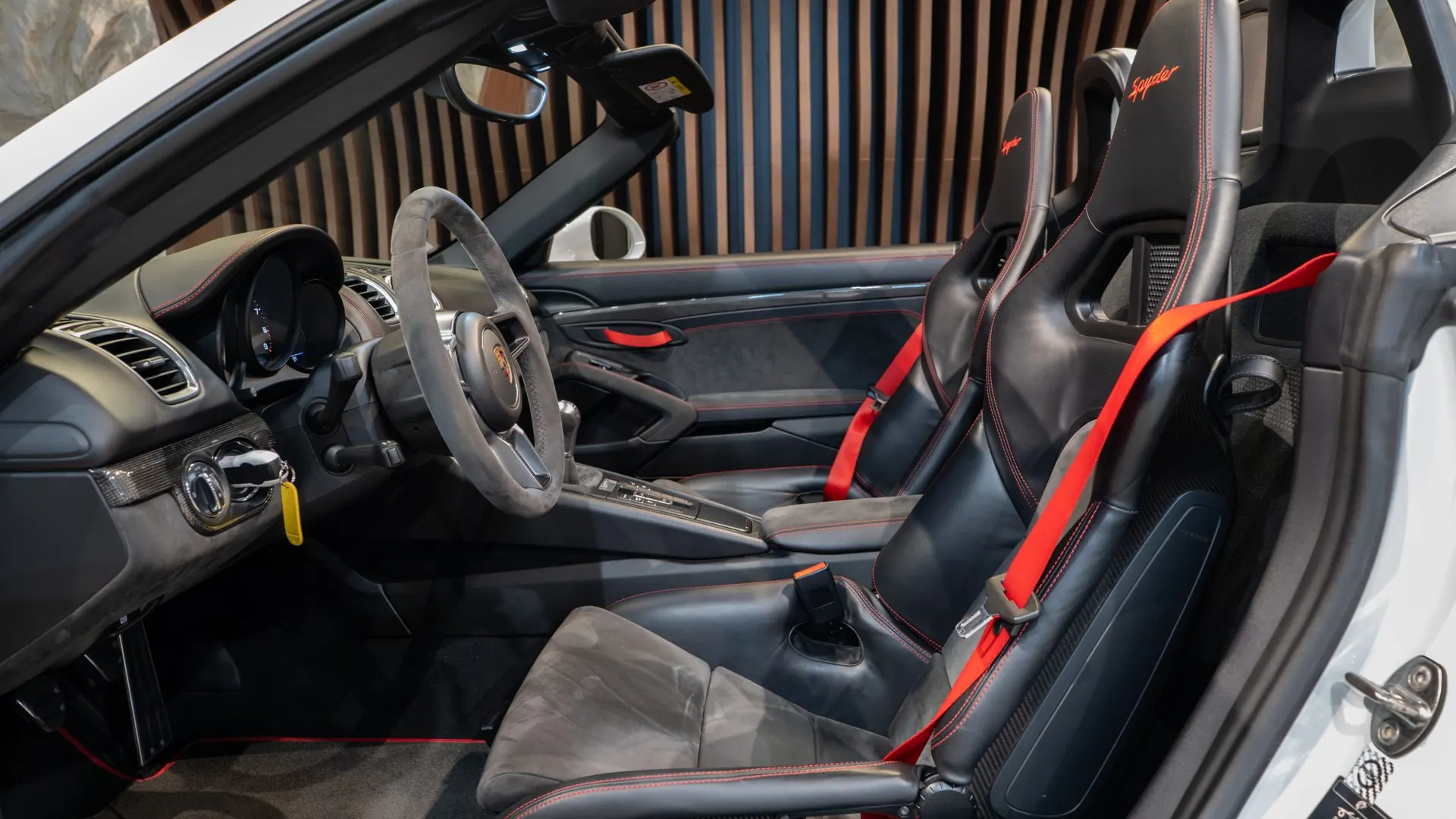 Porsche Boxster — photo 8