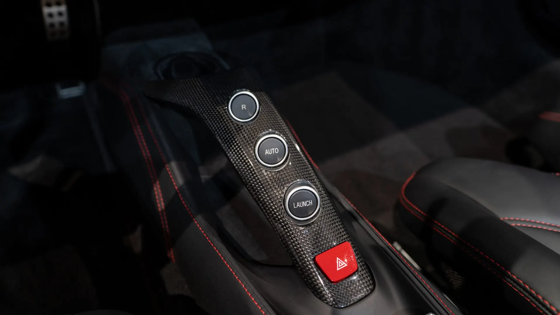 Ferrari 488 — photo 17