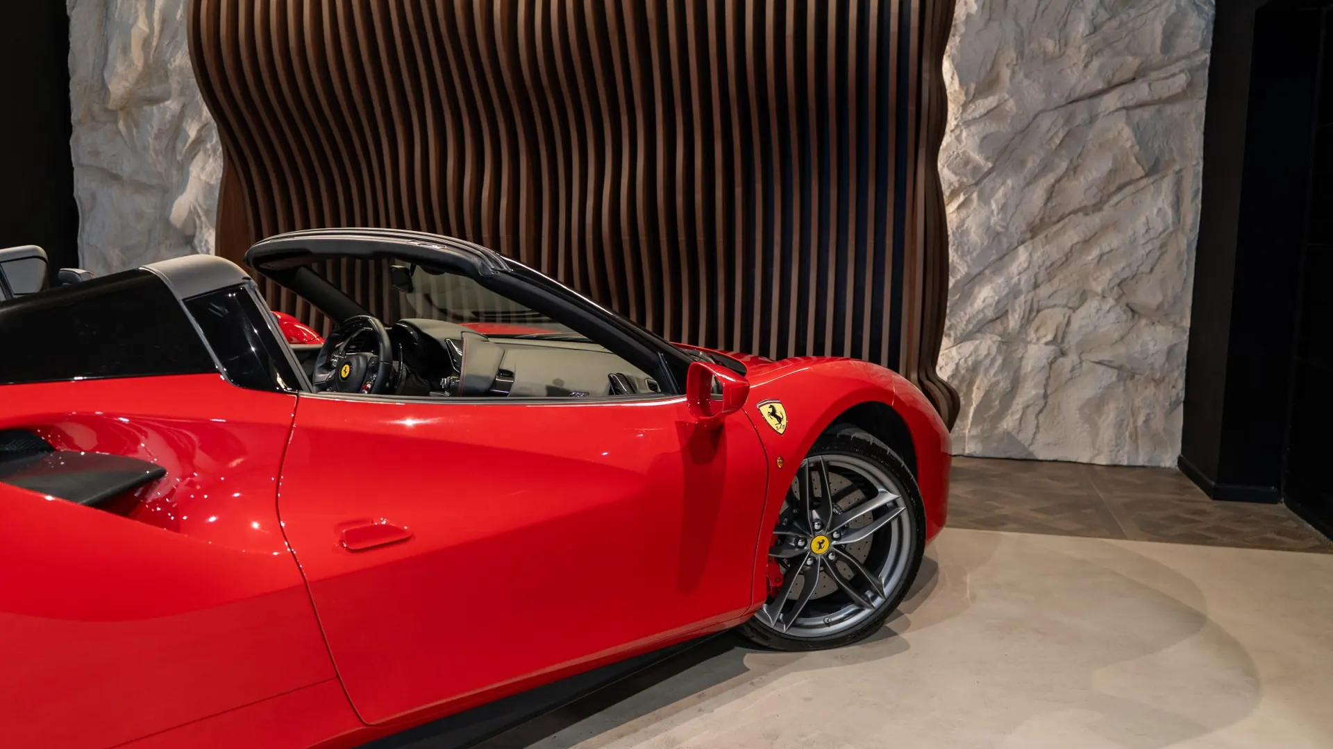 Ferrari 488 — photo 45