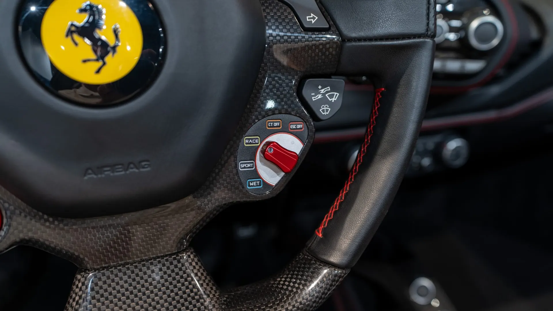 Ferrari 488 — photo 20