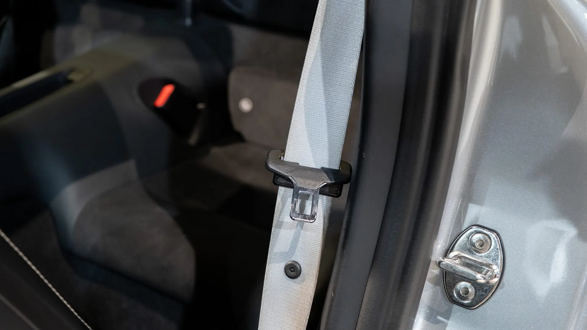 Porsche 911 — photo 27