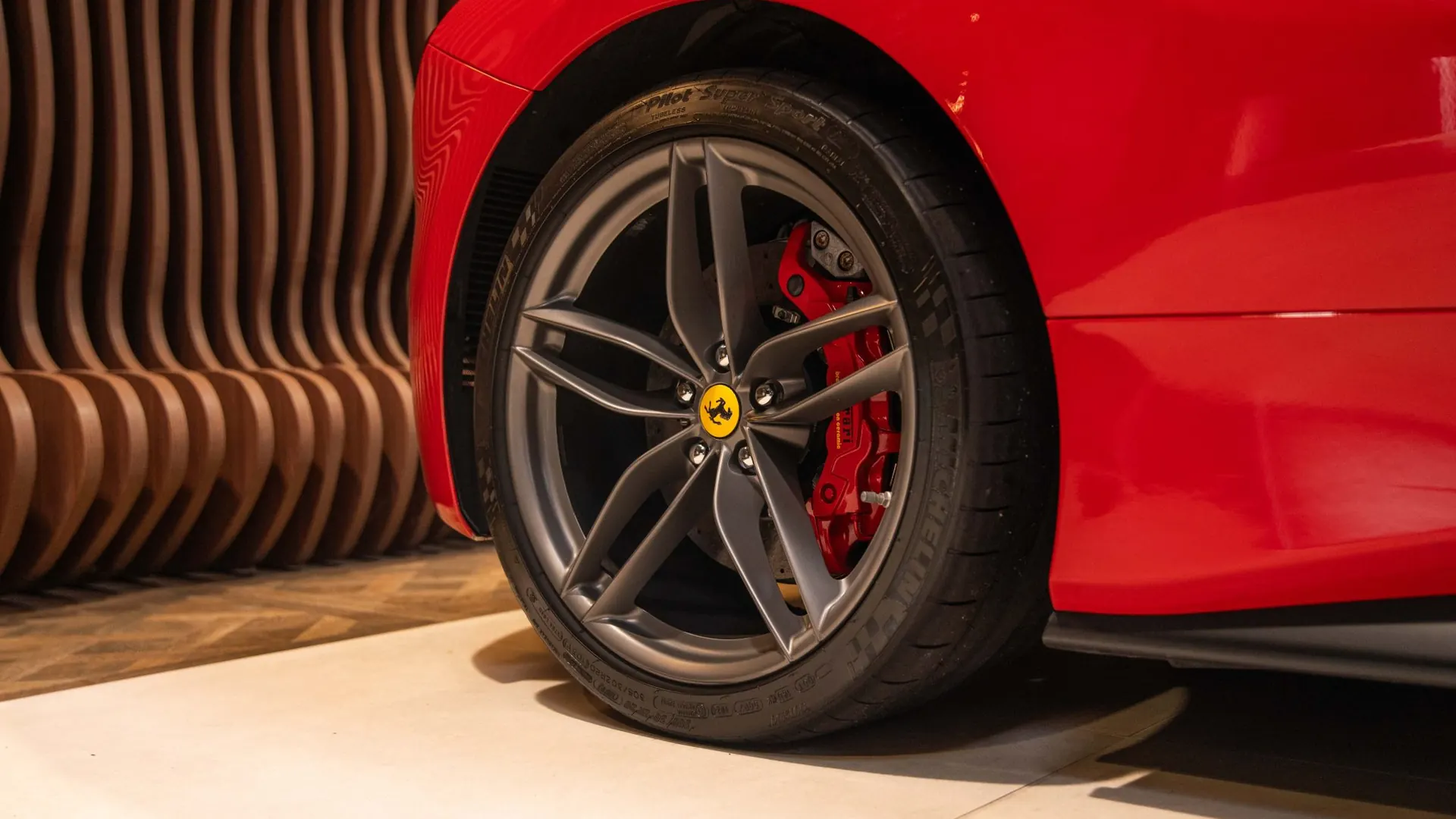 Ferrari 488 — photo 45