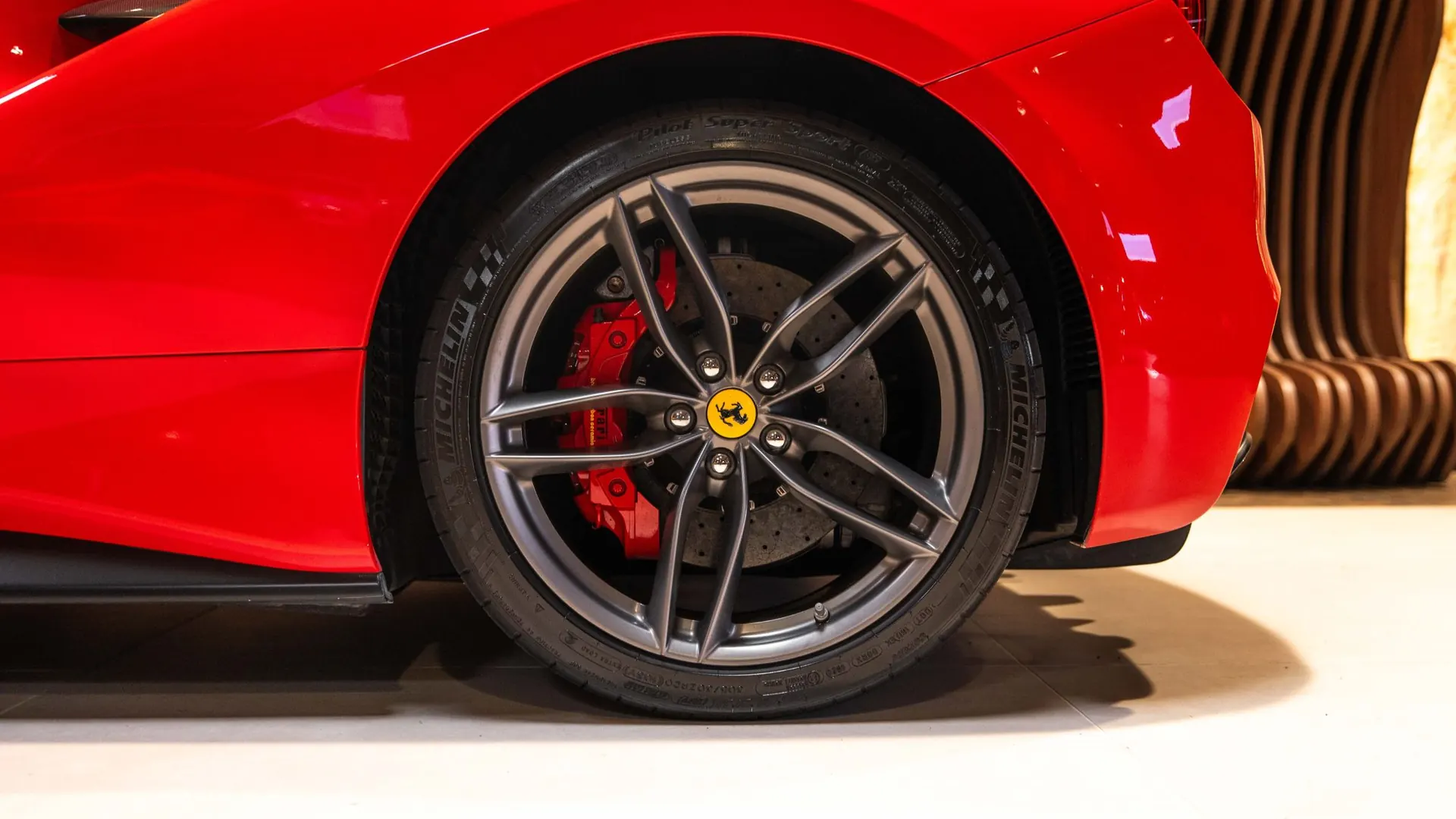 Ferrari 488 — photo 44