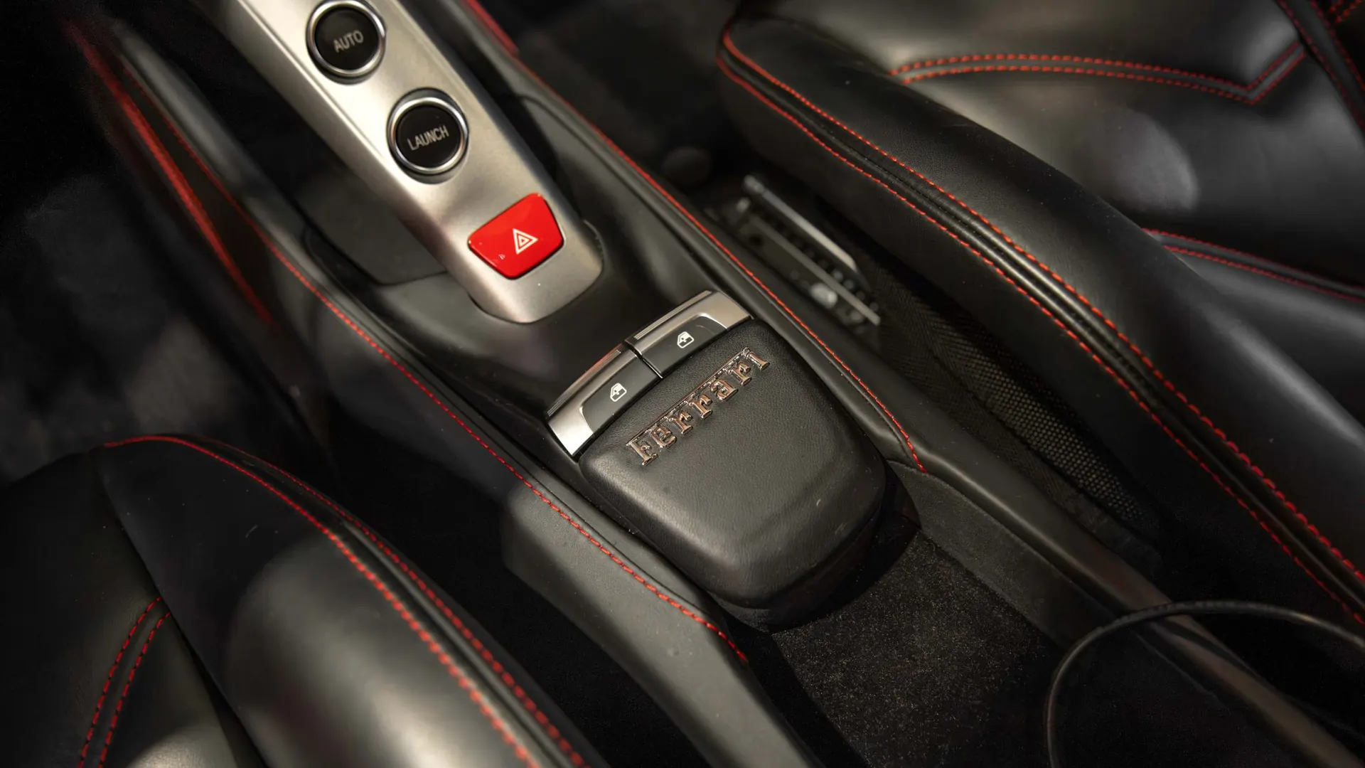 Ferrari 488 — photo 21
