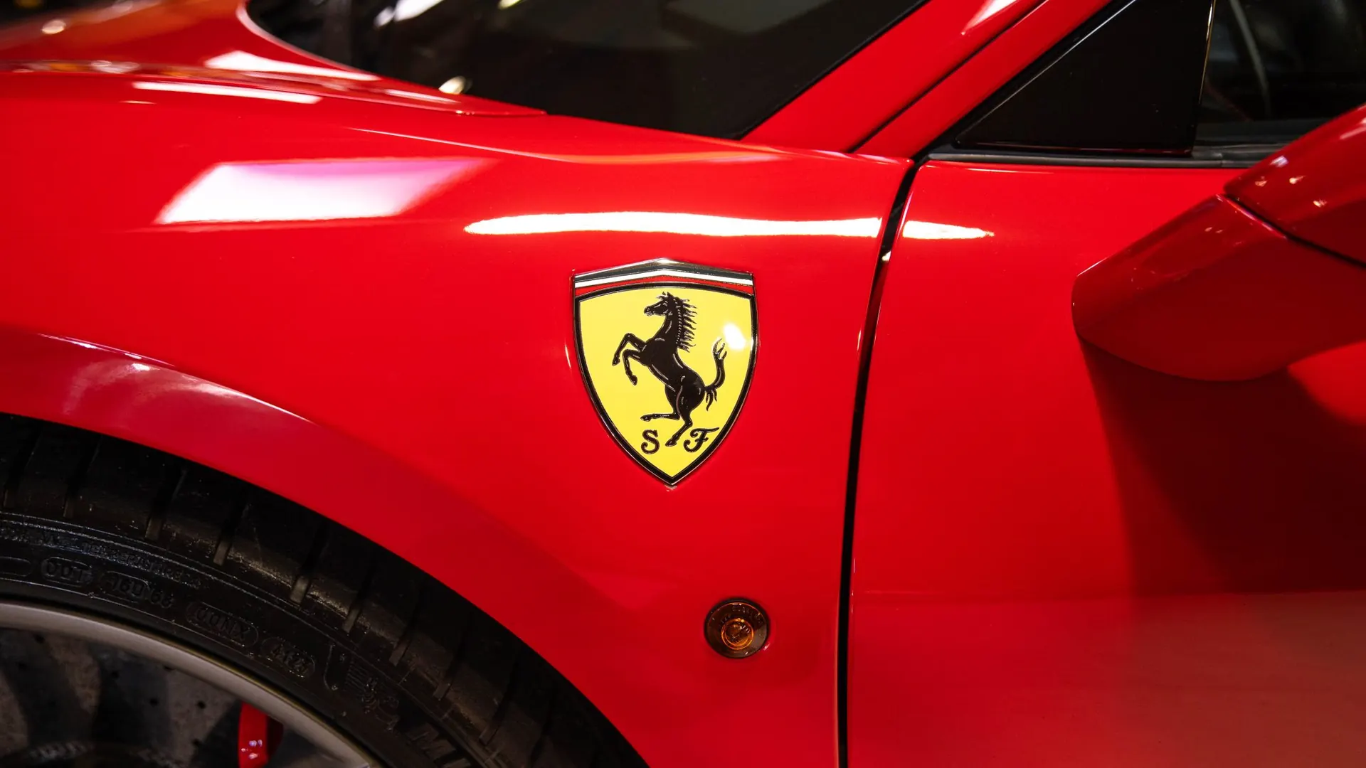 Ferrari 488 — photo 42