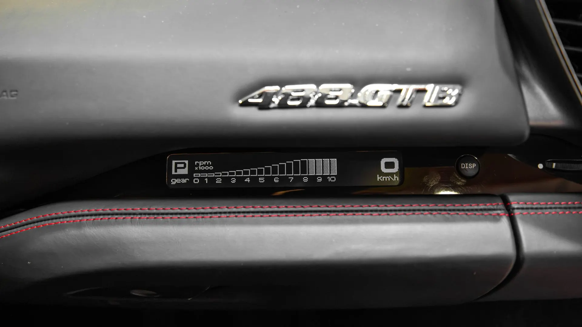 Ferrari 488 — photo 29