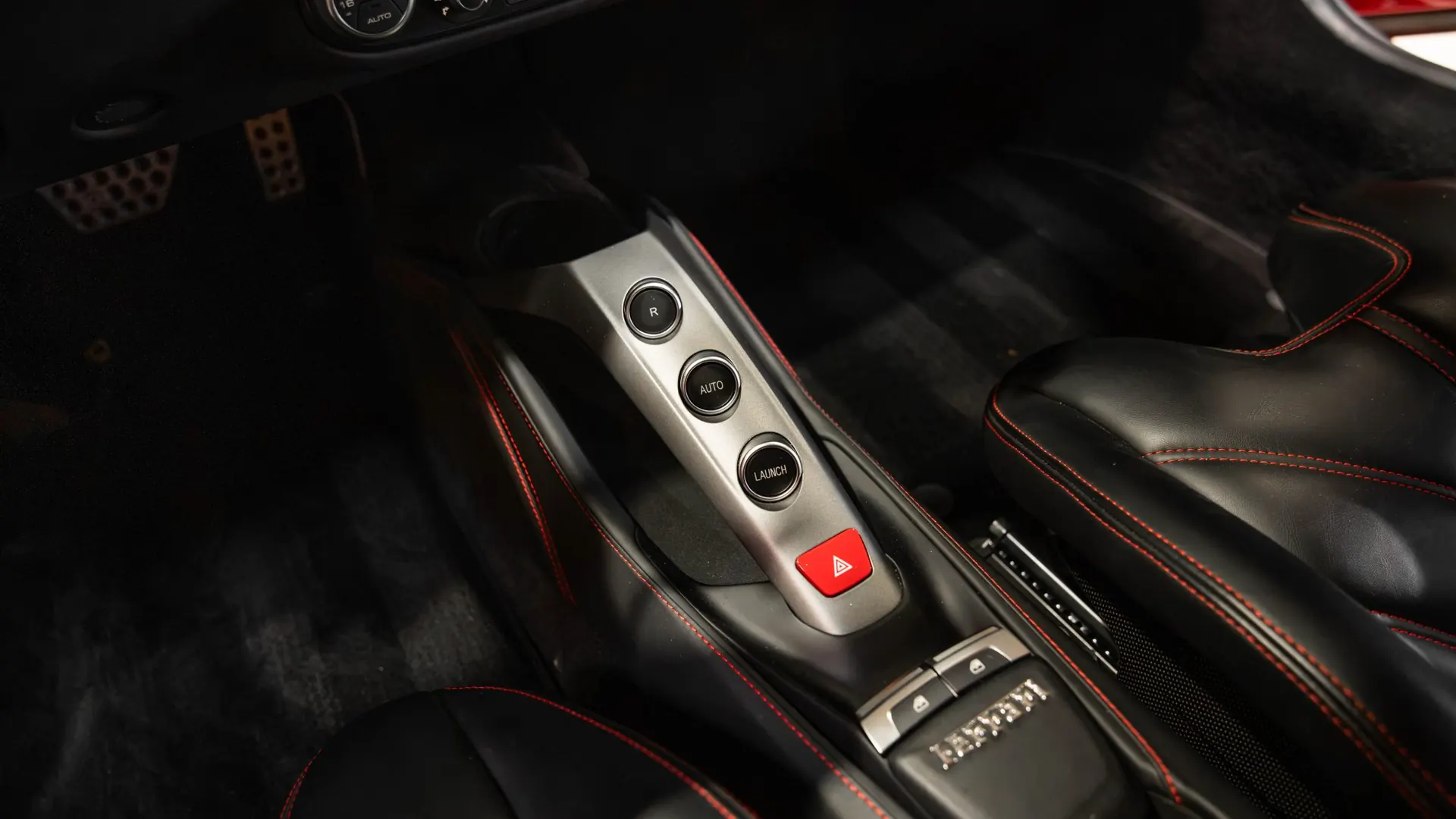 Ferrari 488 — photo 20