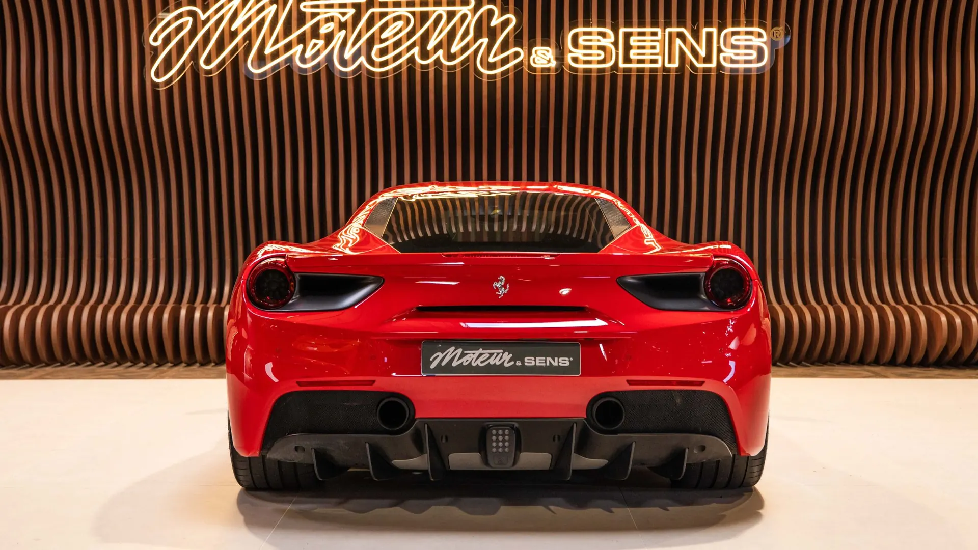Ferrari 488 — photo 4