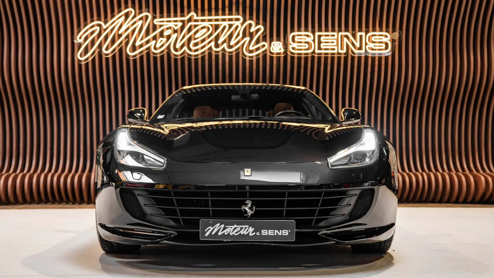 Ferrari GTC4Lusso — photo 3