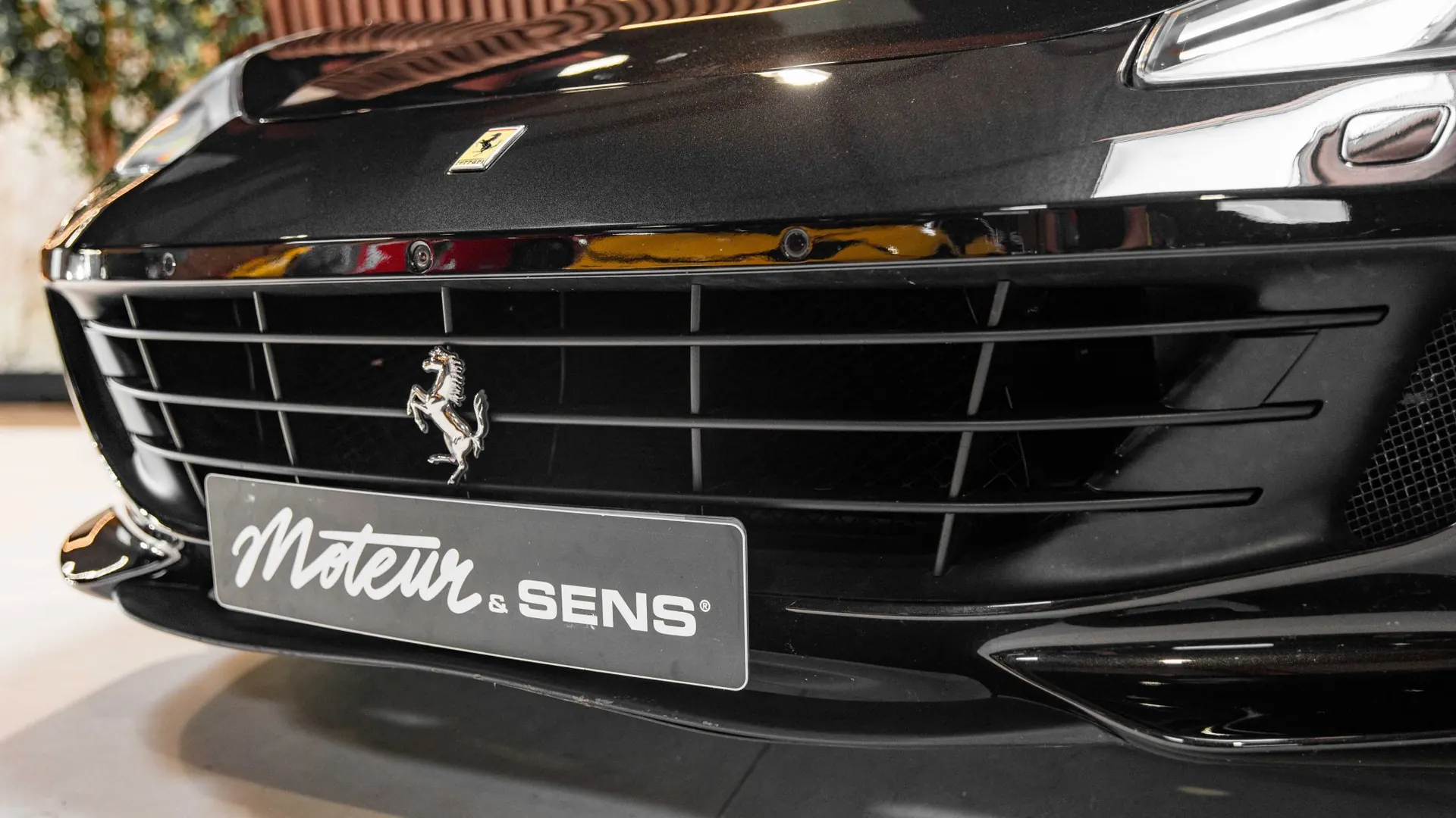 Ferrari GTC4Lusso — photo 45