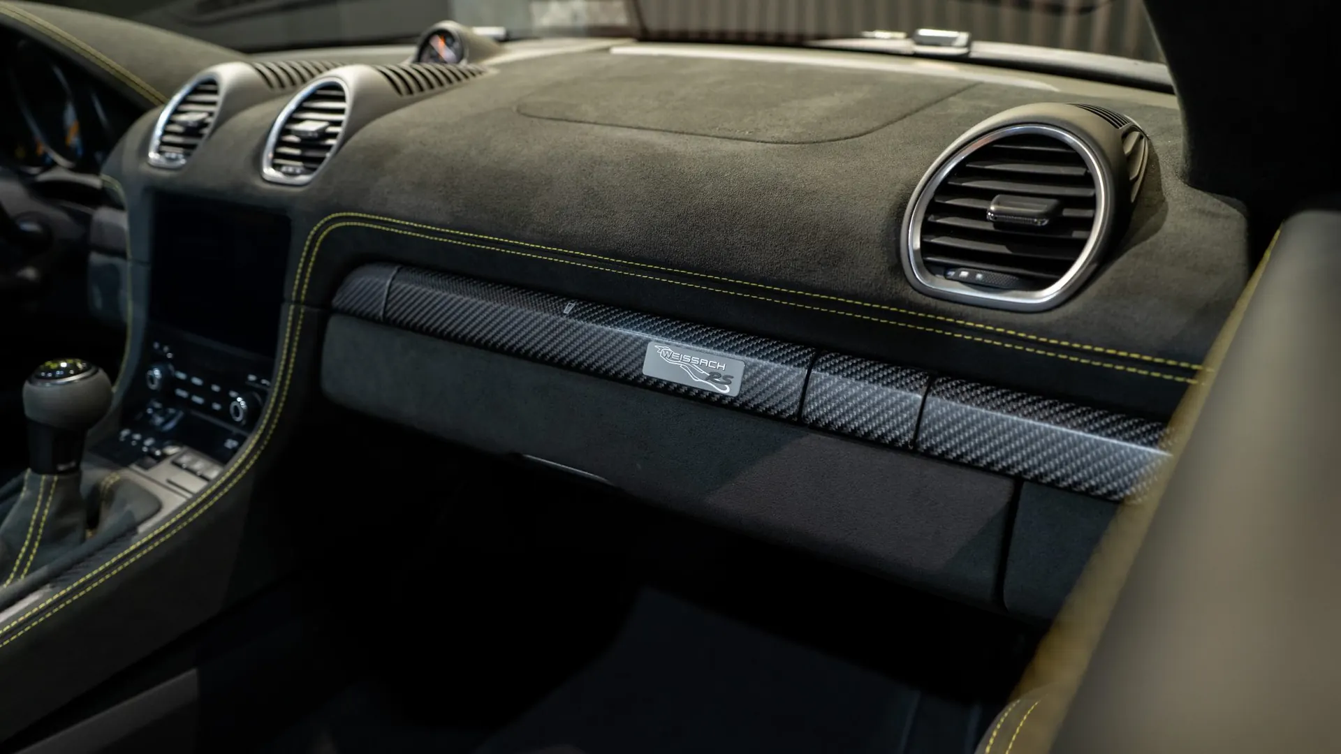 Porsche 718 — photo 14