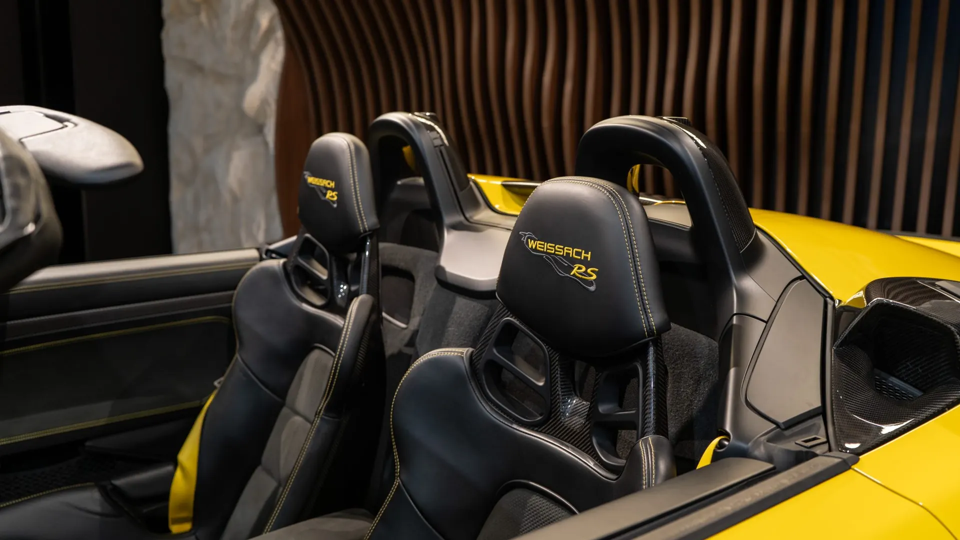 Porsche 718 — photo 26