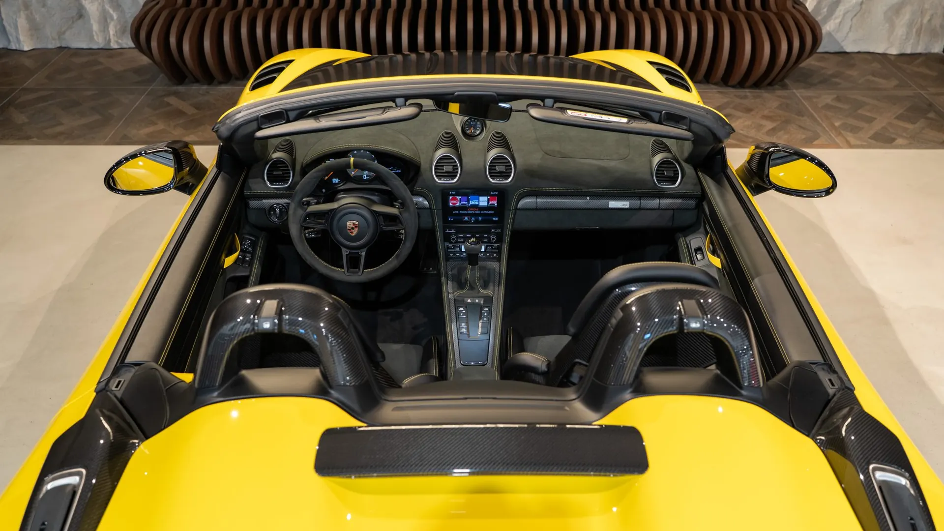 Porsche 718 — photo 42