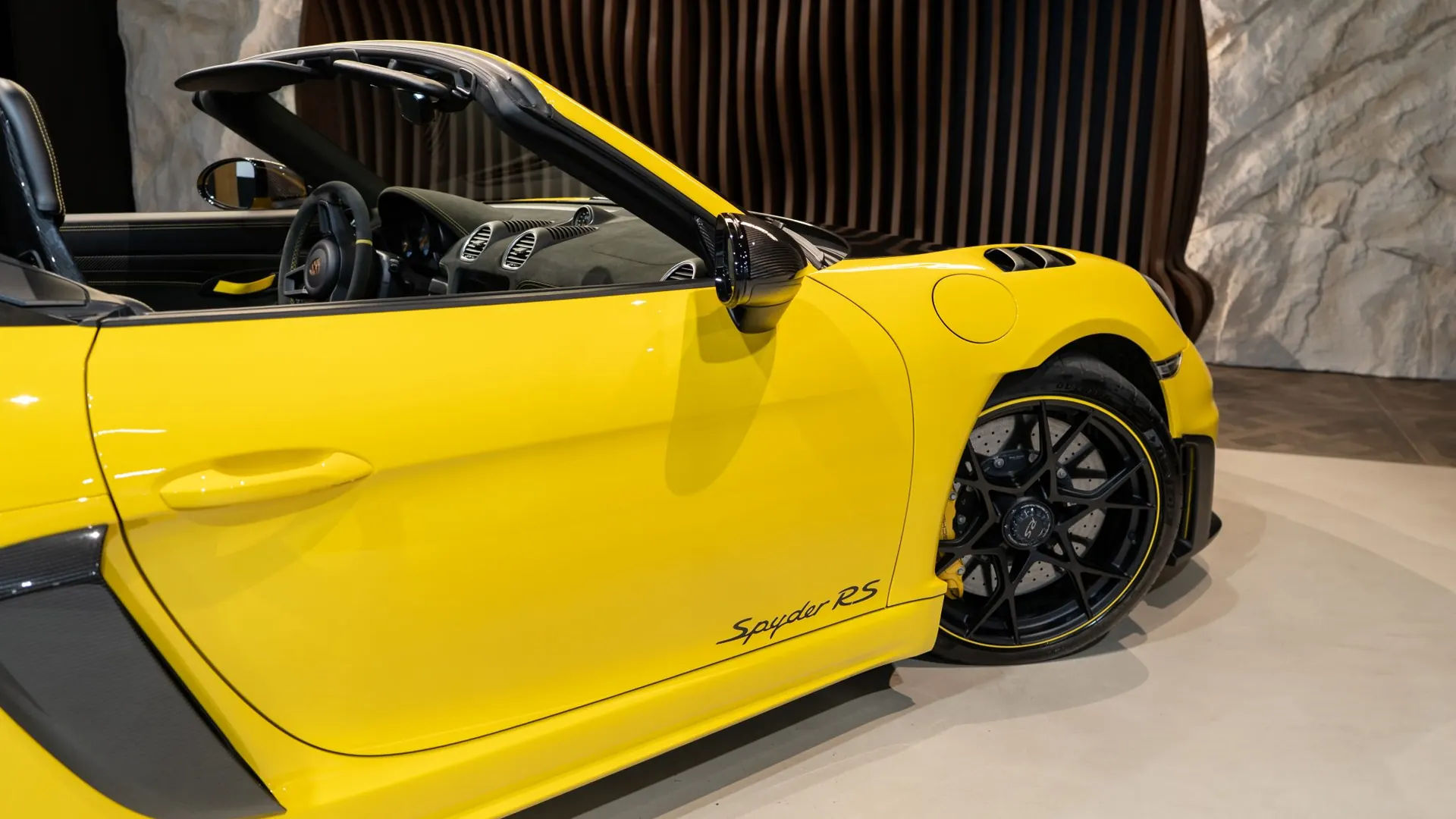 Porsche 718 — photo 45