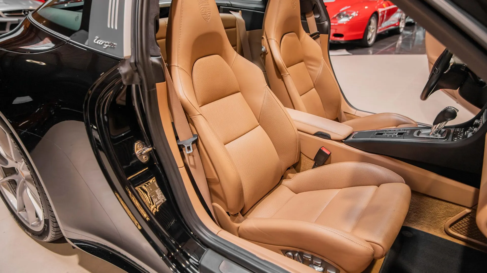 Porsche 991.1 — photo 32